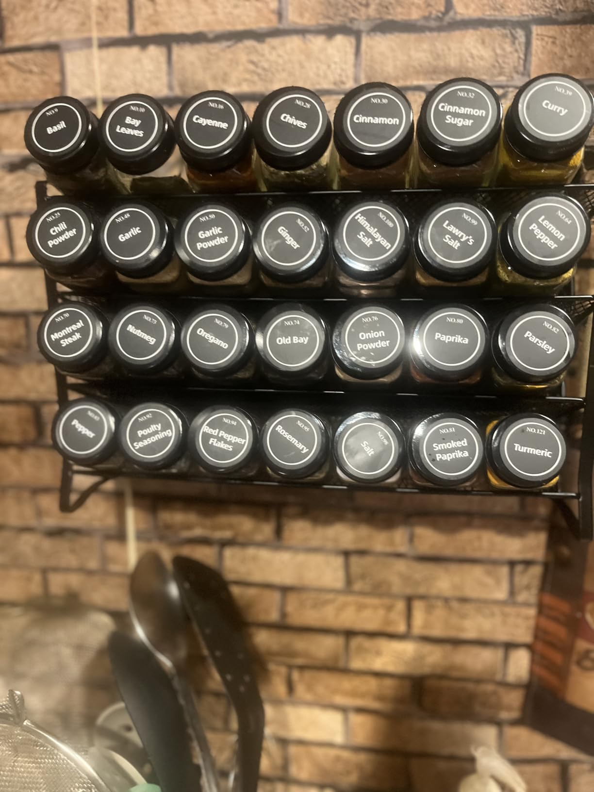 AOZITA Spice Rack Organizer for Cabinet, Spice Organizer with 28 Empty Spice Jars with Black Lids, Funnel, Spice Labels, Seasoning Organizer for Countertop, Cabinet, Kitchen, Pantry, Cupboard customer photo 1