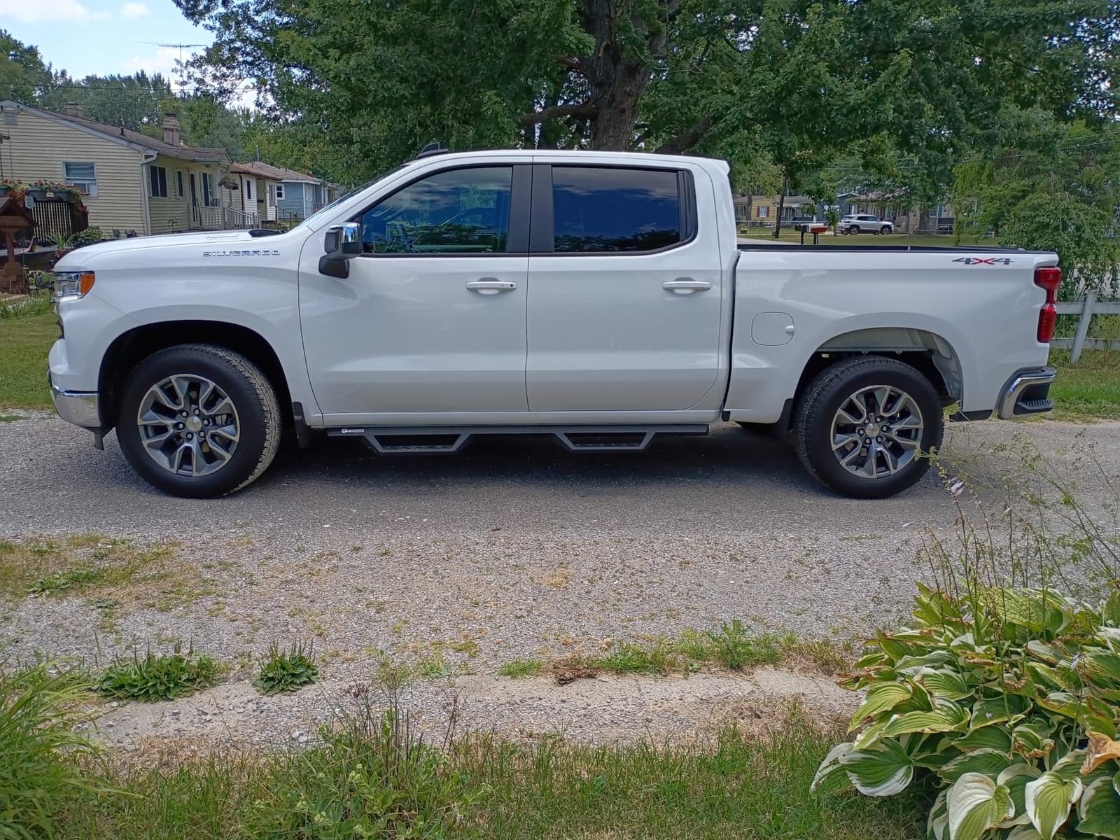 Tyger Auto LanderX Running Board Compatible with 2019-2026 Chevy Silverado GMC Sierra 1500; 2020-2026 2500 3500HD | Crew Cab | TG-LX3C82318 | Drop Step Side Step Rail Nerf Bars customer photo 1