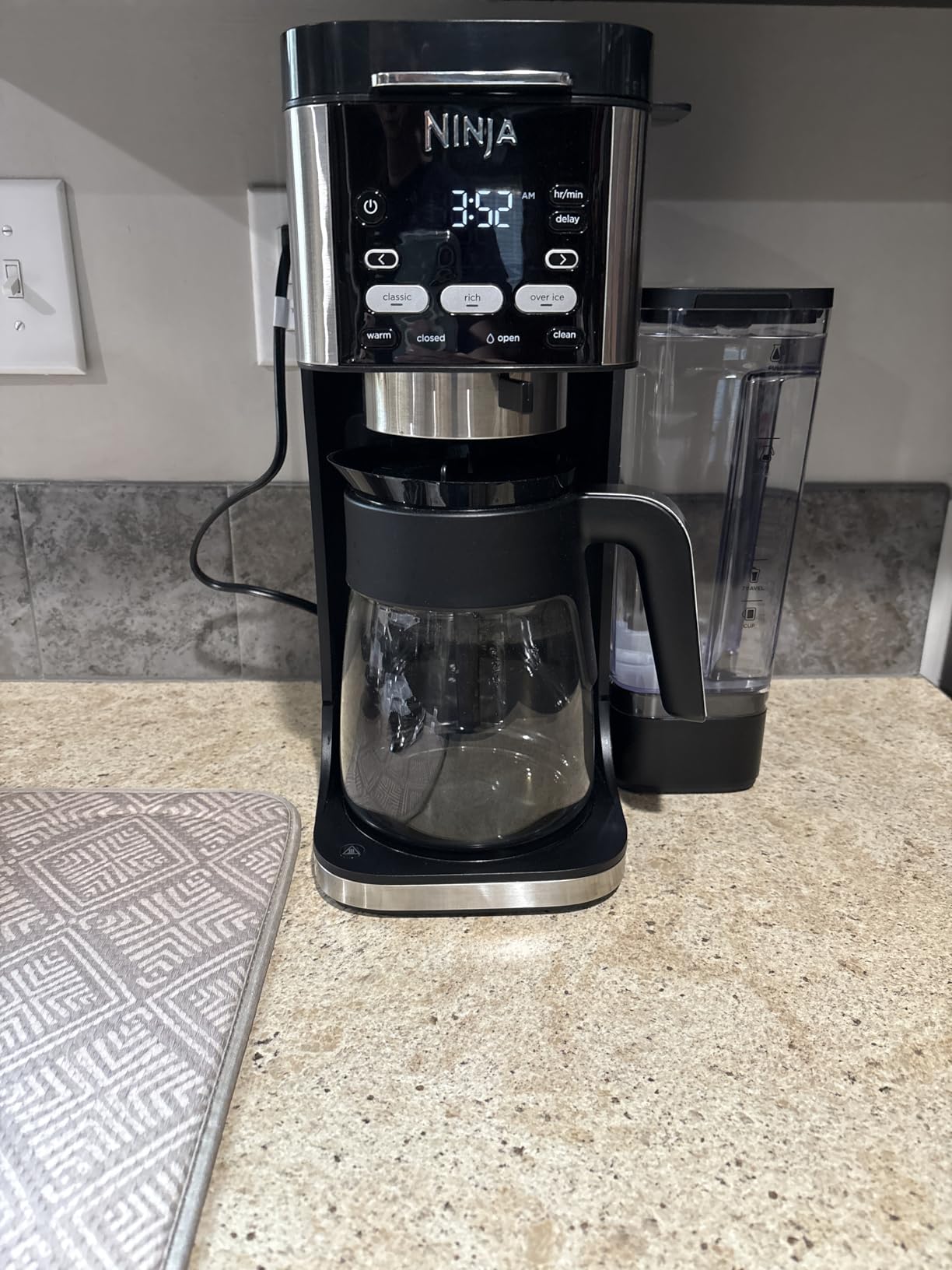 Ninja Drip Coffee Maker, DualBrew Pro Hot & Iced, Black, CFP101 | Single Serve to Carafe, Brew with Pods & Grounds, Compatible with K Cups, 3 Brew Styles, 60oz Removable Reservoir customer photo 2
