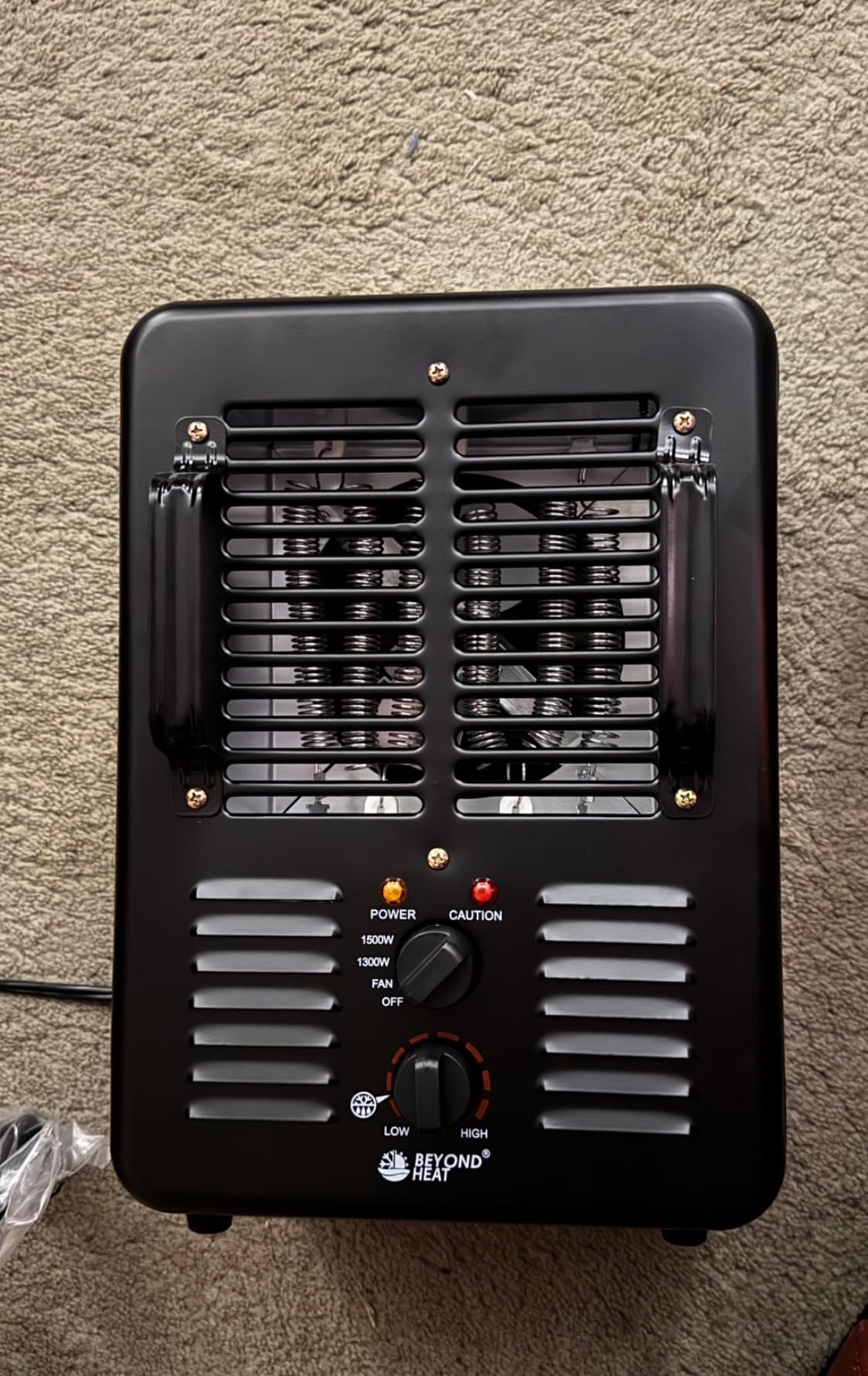 BEYOND HEAT 1500W Milkhouse Space Heater with Thermostat, Black-1 Packs customer photo 1