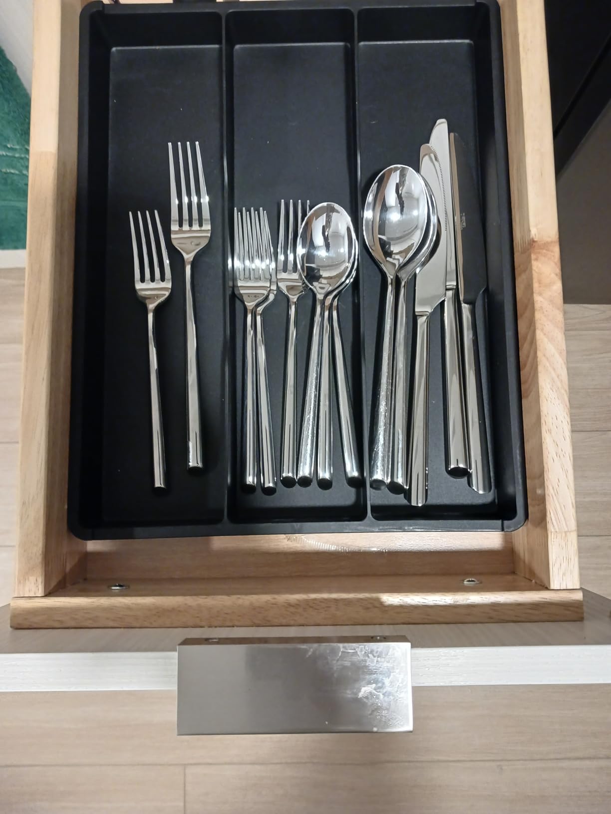Lifewit Utensil Organizer for Kitchen Drawers, Expandable Utensil Tray customer photo 1