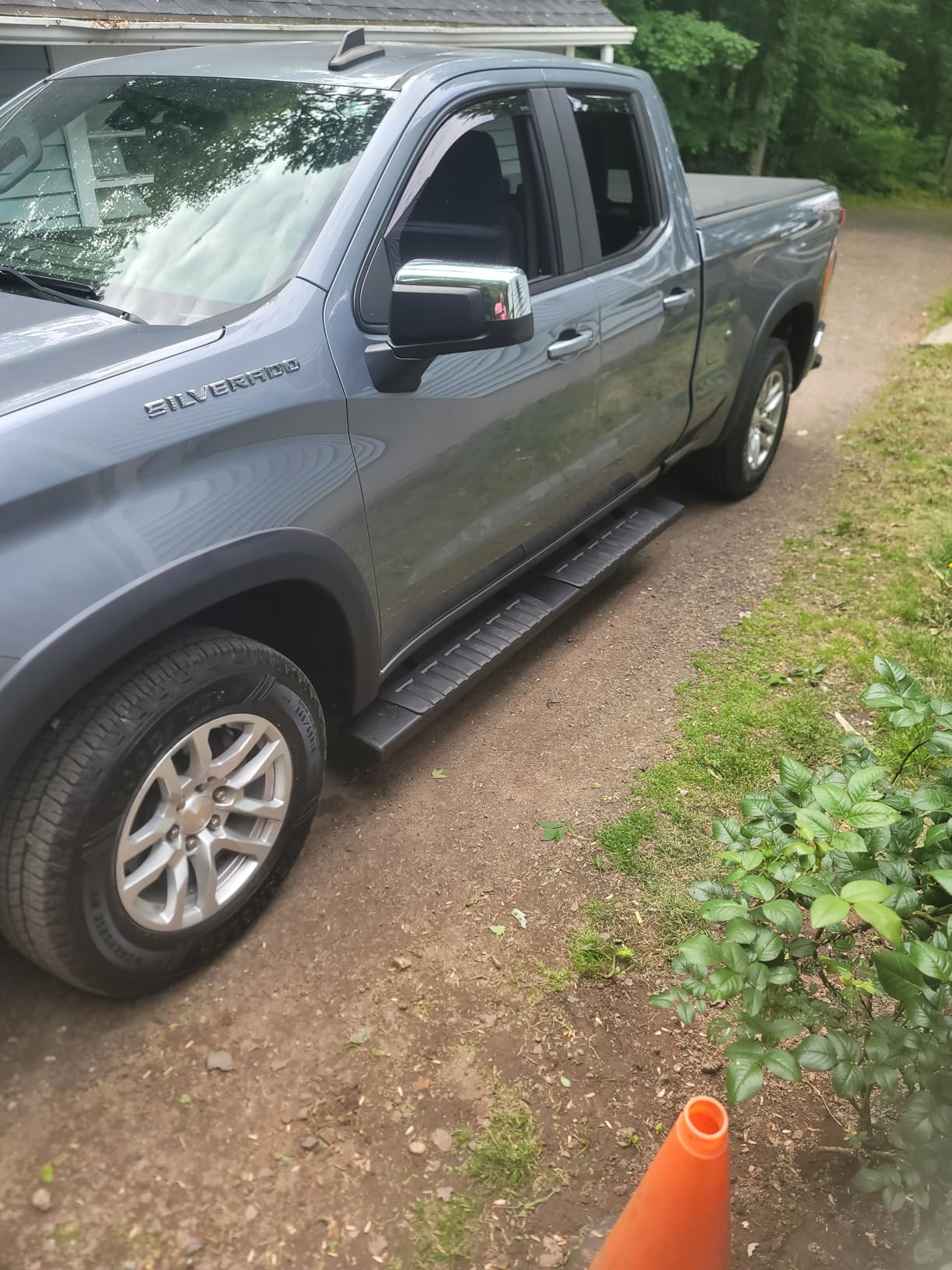 AUTOSAVER88 Running Boards Compatible with 2019-2026 Silverado/Sierra 1500 customer photo 2