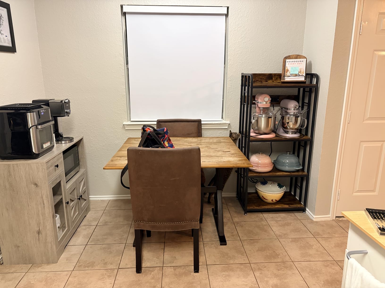 SIREDEEP Bakers Rack with Power Outlet ，4-Tier Kitchen Baker's Rack,Microwave Stand with Storage Suitable for Kitchen, Living Room, Dinning Room，Coffee Bar(Rustic Brown) customer photo 1