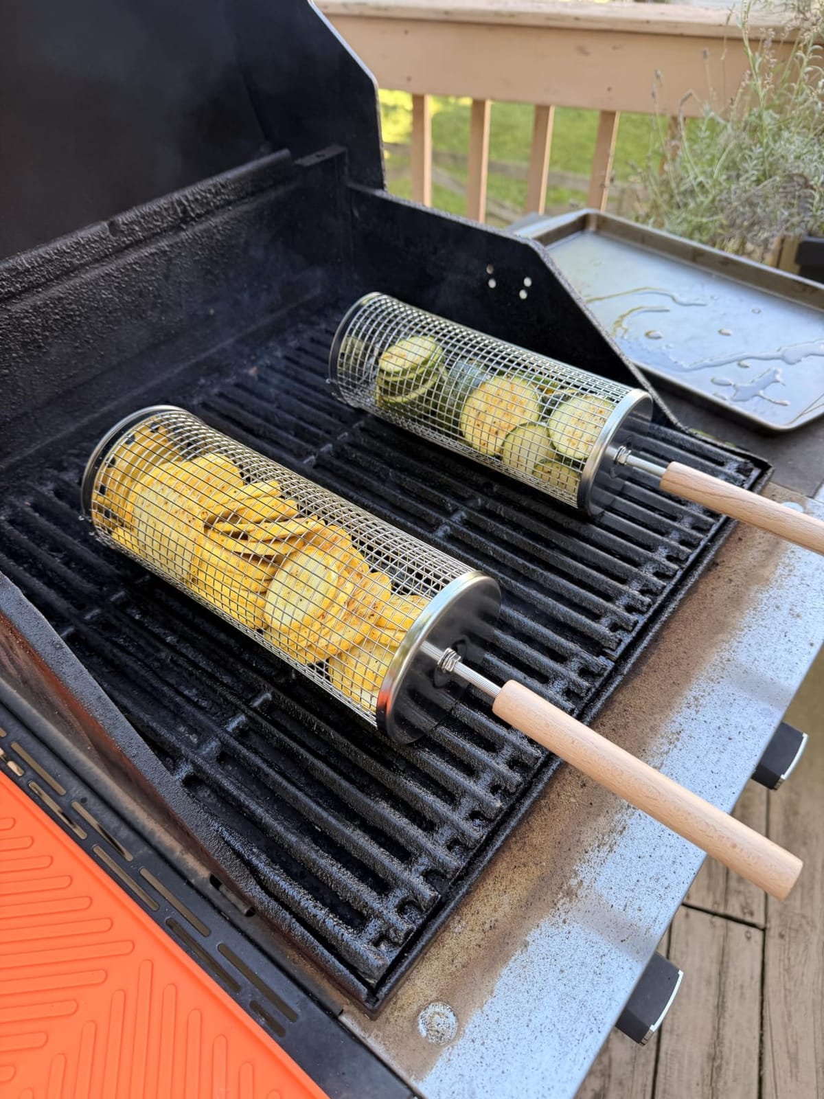 ivtivfu Rolling Grill Basket, Removable Wooden Handle, Nesting BBQ Tools customer photo 1