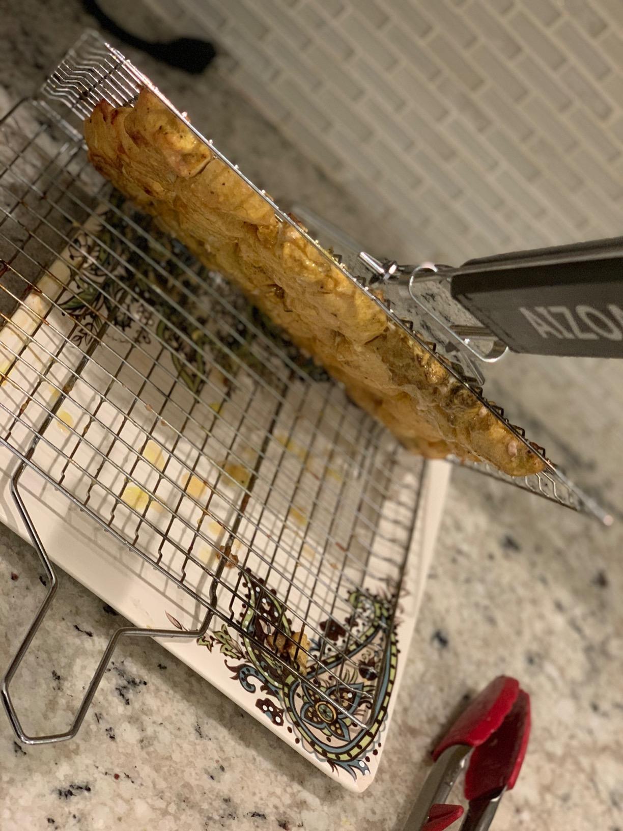Shallow Grill Basket Fish Grill Basket, Fish Grilling Basket BBQ Fish Grill Baskets for Outdoor Grill,Grill Basket with Removable Handle. Perfect for Grilling Fish Fillets customer photo 2
