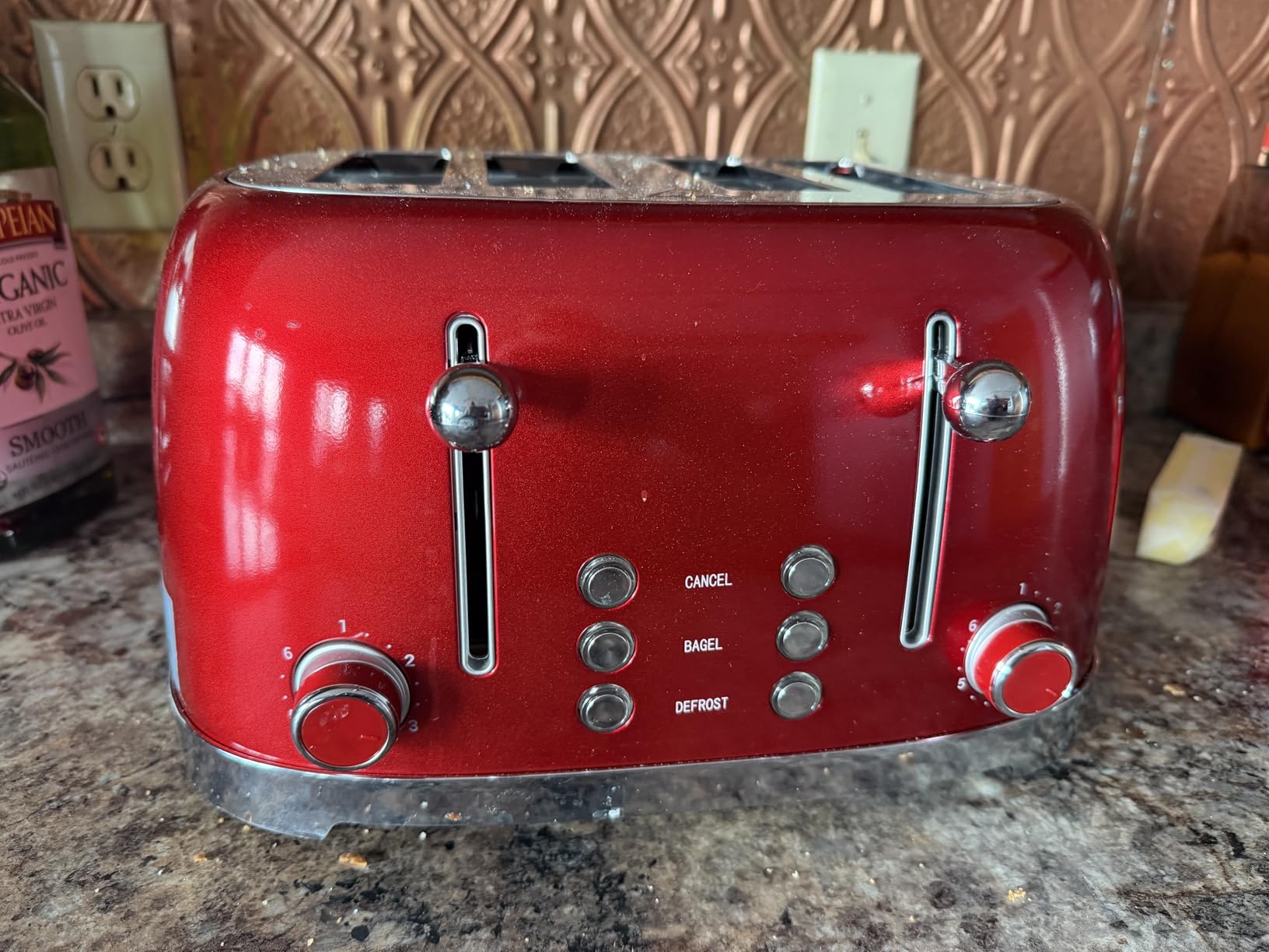 Roter Mond 4 Slice Toaster Retro Stainless Steel with Bagel Defrost Cancel Function, 6 Browning Settings, Extre Wide Slot and Removable Crumb Tray, Red, ST033 customer photo 2