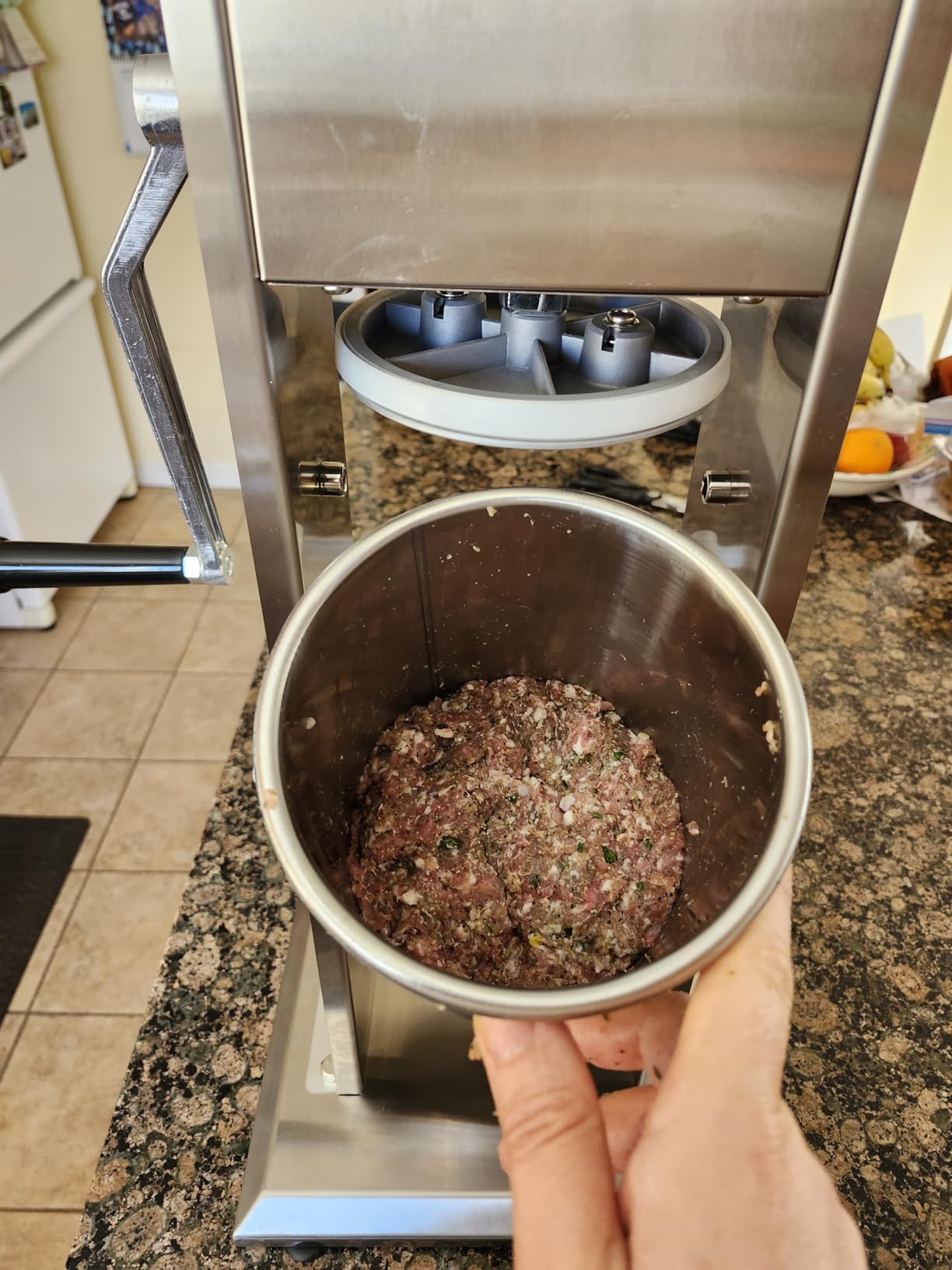LEEVOT 7LBS/3L Manual Sausage Stuffer, Professional Stainless Steel Sausages Maker & Filler Kit with 2 Speed, 5 Stuffing Tubes, Vertical Meat Stuffers for Home Kitchen, Commercial Use customer photo 2
