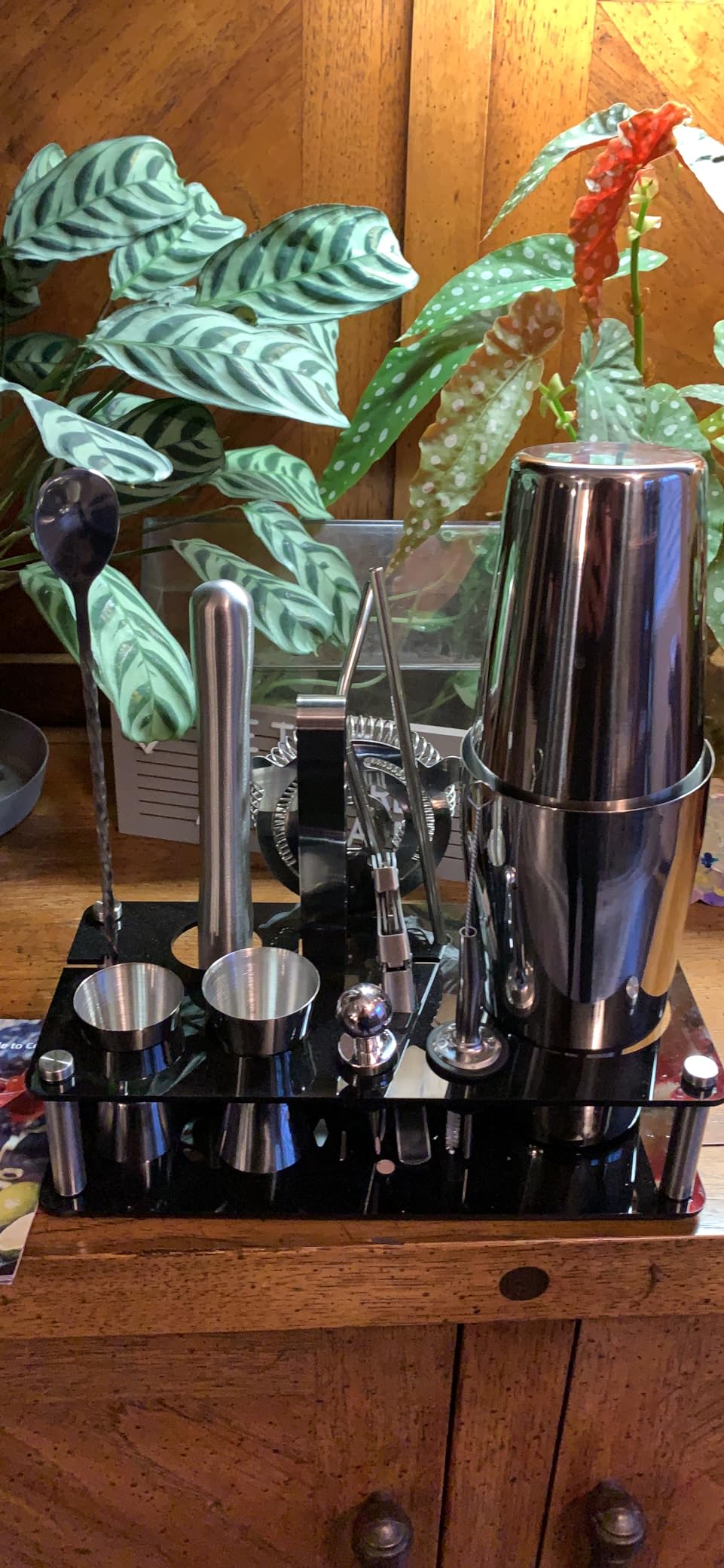 Wukuna Cocktail Shaker Bartender Kit, 15 Pcs Bar Tool with Acrylic Stand customer photo 2