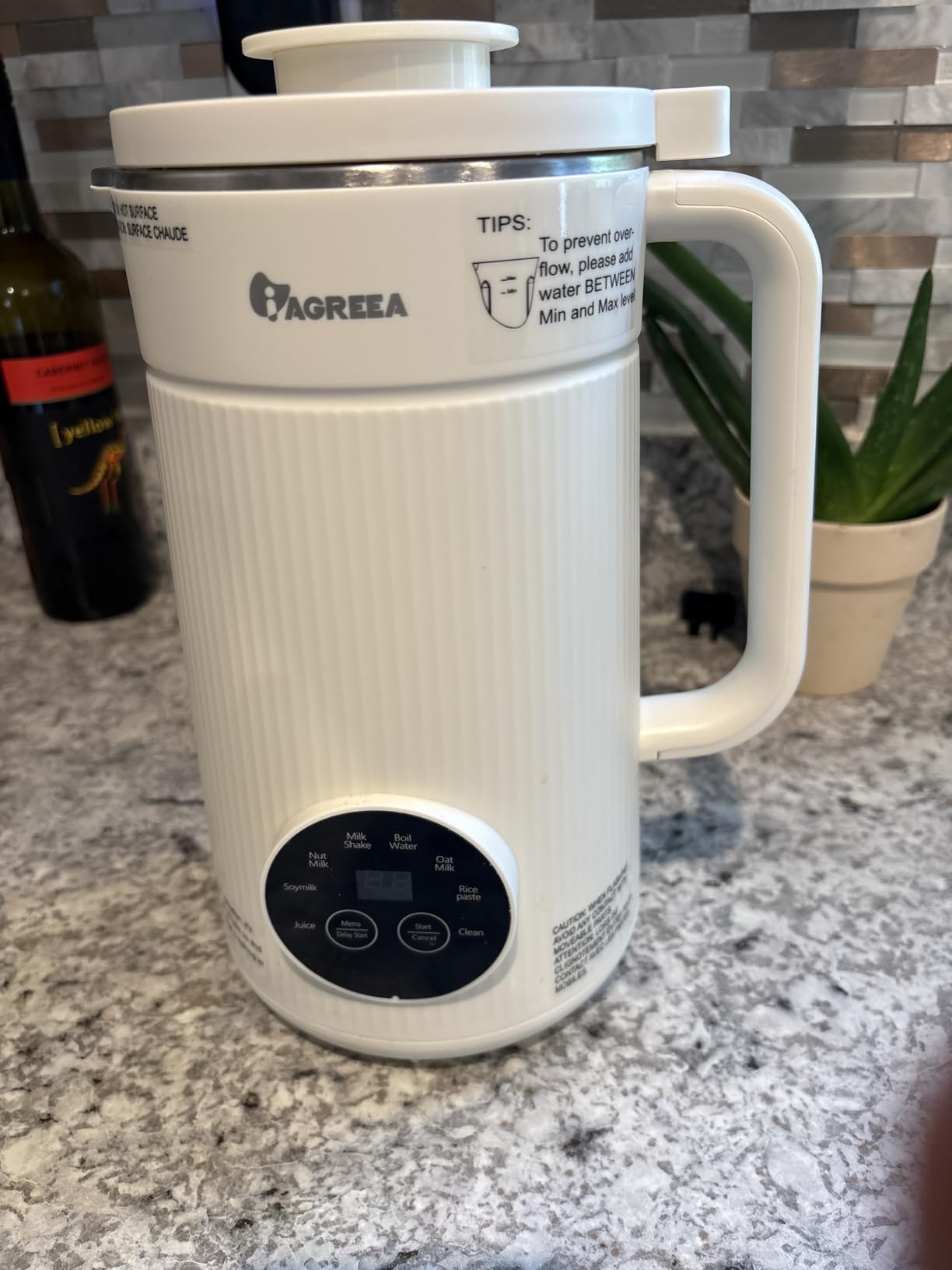 IAGREEA Nut Milk Maker Machine, 35oz Soy/Almond/Oat Milk/Juice Maker, White customer photo 2