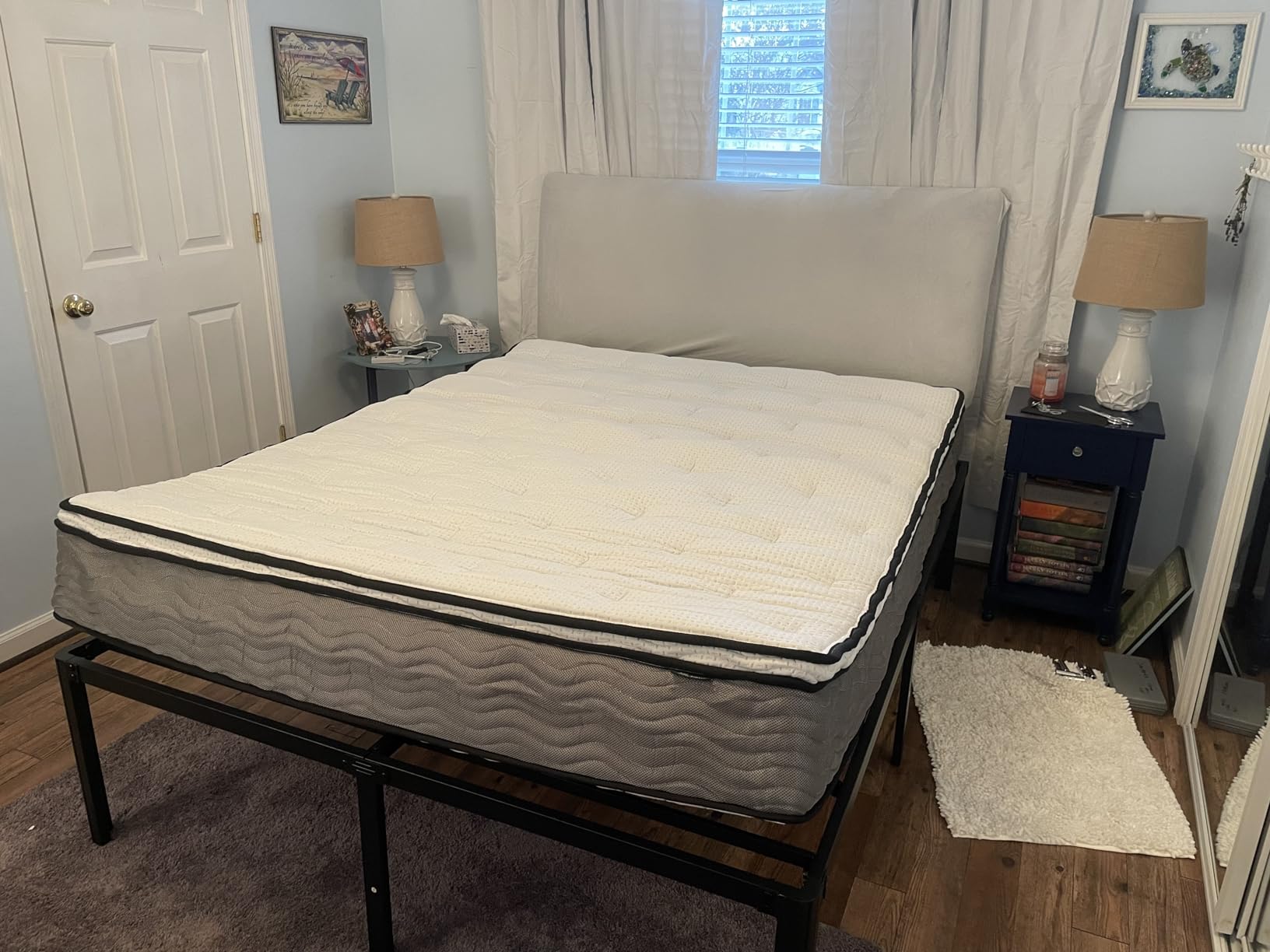 ZINUS 12 Inch True Support Hybrid Mattress [New Version], King, Fiberglass Free, Medium Feel, Motion Isolation, Certified Safe Foams & Fabric, Mattress in A Box customer photo 1