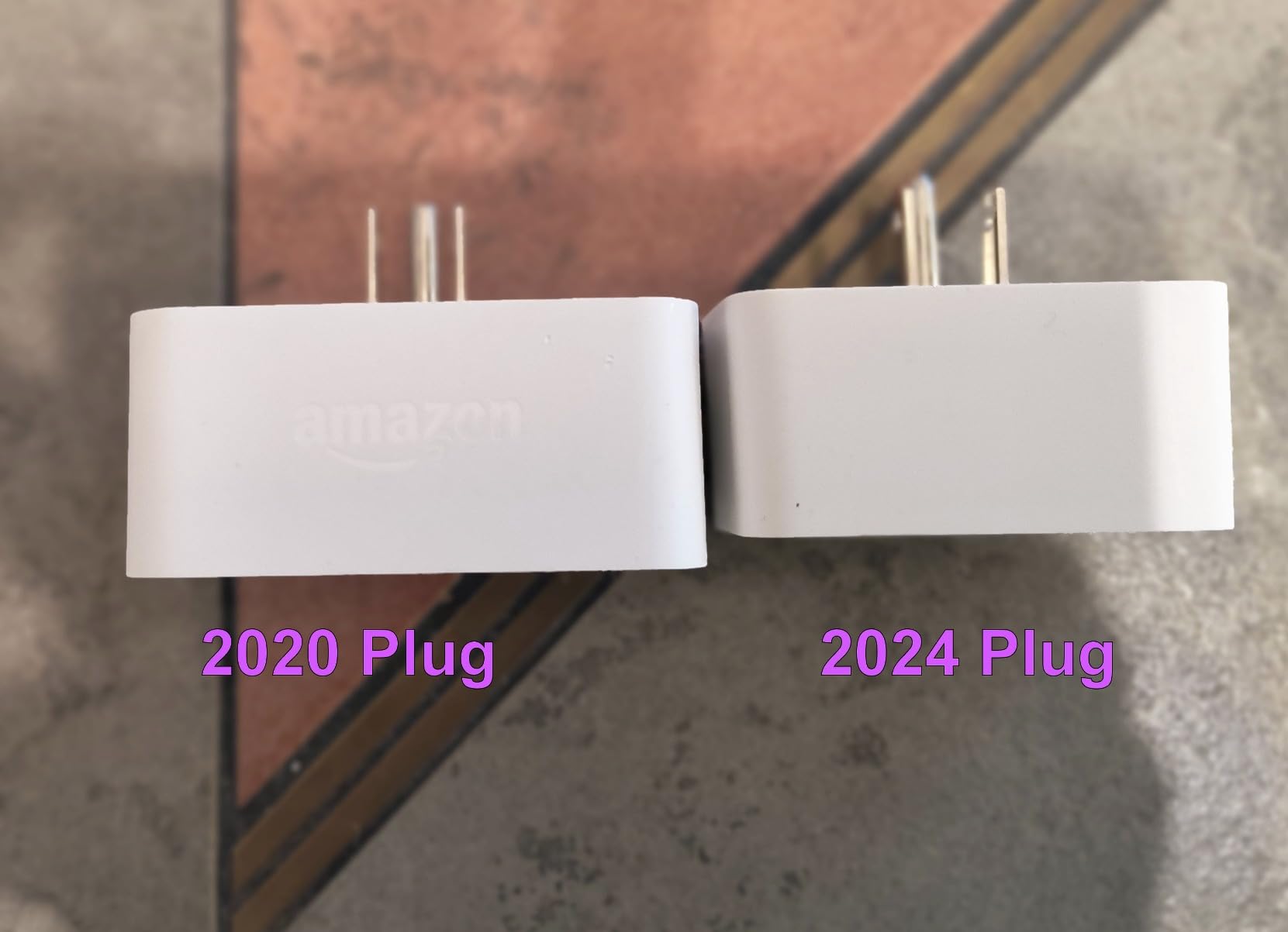 Amazon Basics Smart Plug, Works with Alexa Only, 4-Pack, White customer photo 2