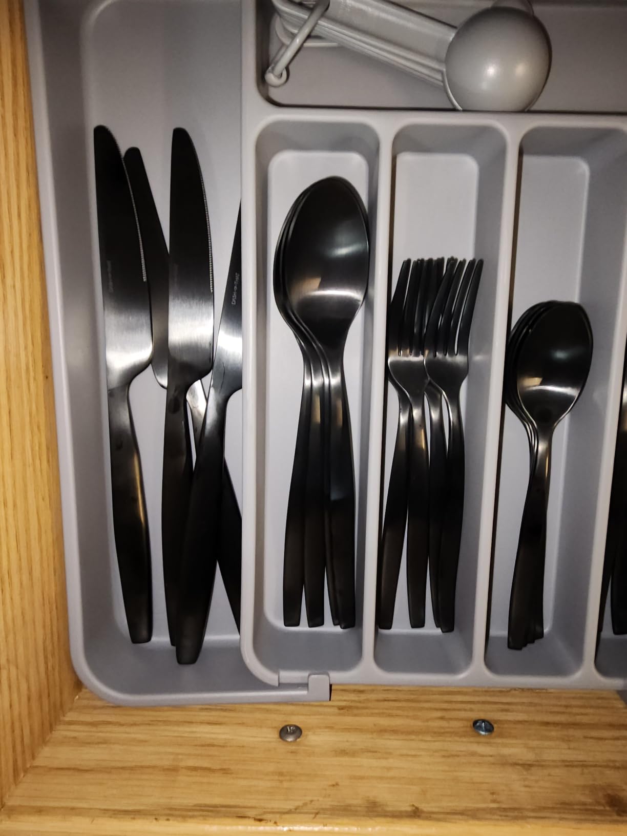 Aujen Silverware Drawer Organizer, Adjustable Utensil Cutlery Tray customer photo 1
