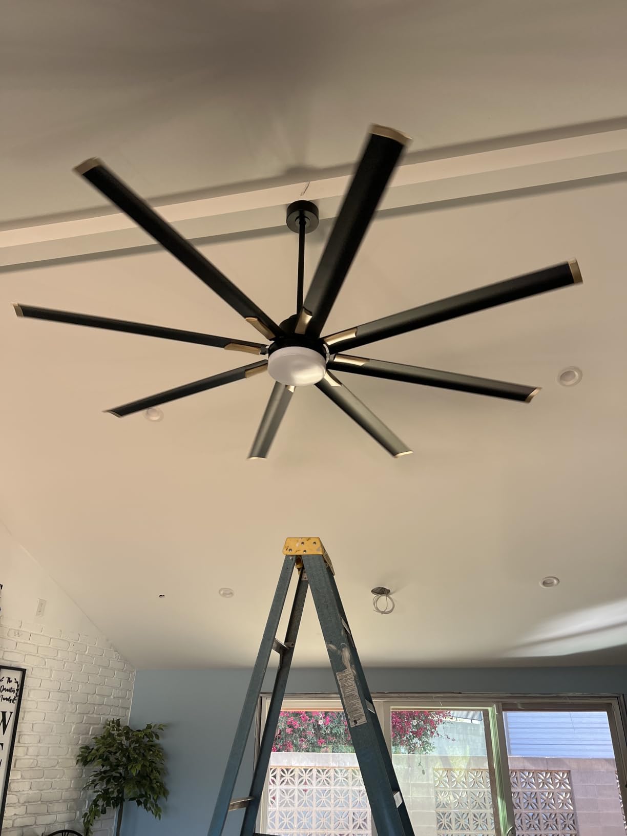 Amico 84 Inch Ceiling Fan with Light, Industrial Large Ceiling Fan with Quiet DC Motor, 8 Aluminum Reversible Blades, 6-Speed Remote Control, Indoor/Outdoor Ceiling Fans for Porch/Garage/Shop, Black customer photo 1