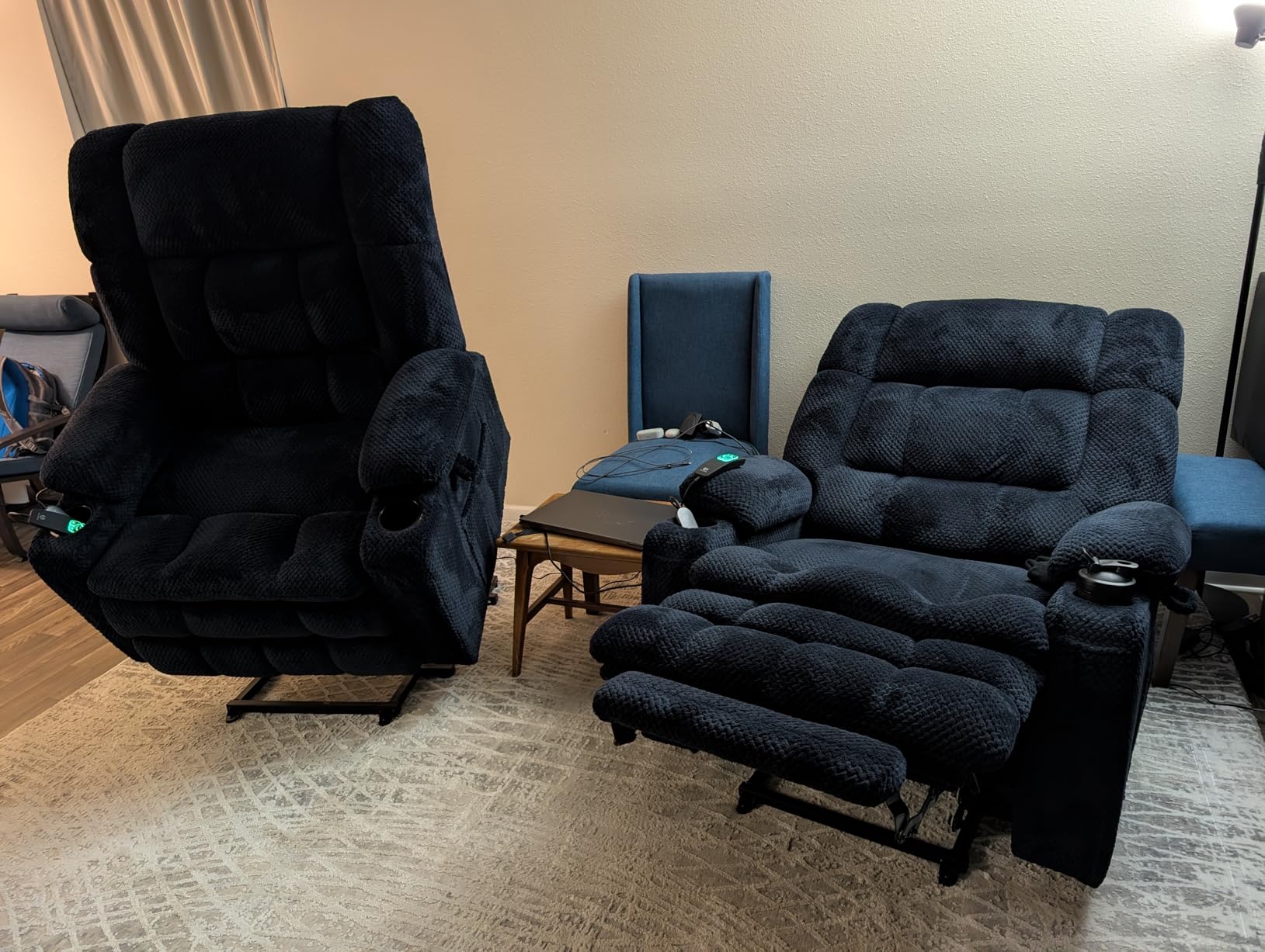 MCombo Dual Motor Power Lift Recliner Chair for Elderly R7897 (Medium-Wide) | Zero Gravity Lift Chair with Heat and Massage, Lift Recliner for Big man, Infinite Position, USB Ports, Fabric (Mocha) customer photo 1