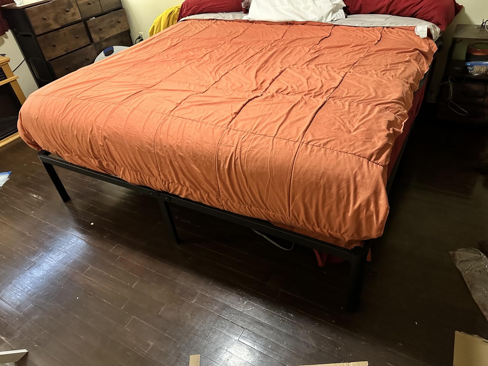 ROIL 12 Inch King Bed Frame with Rounded Corner & 4 Mattress Baffles customer photo 2