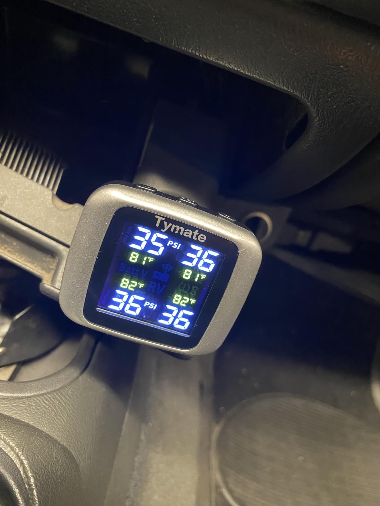 Tymate TM7 RV Tire Pressure Monitoring System, TPMS Set of 4 Sensors customer photo 2
