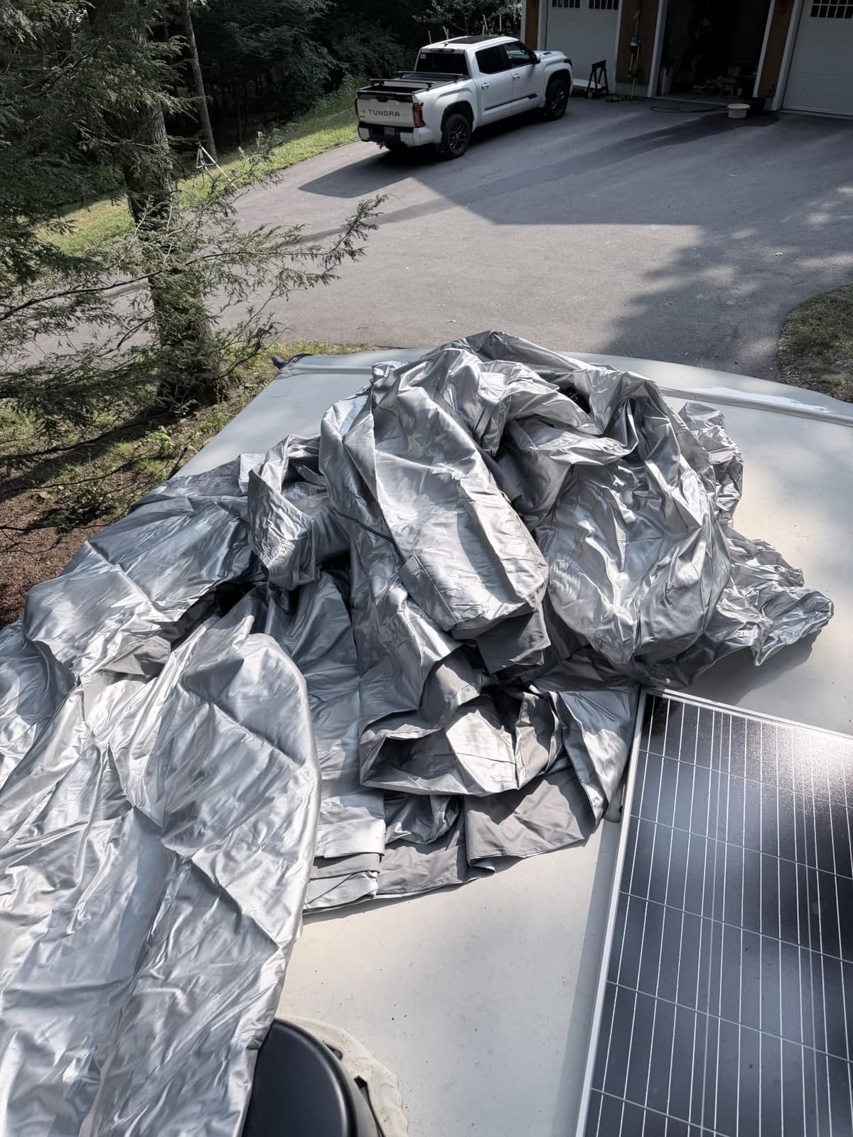 FRUNO Oxford Fabric Class C RV Cover Fits 26'-29' Waterproof Rip-Resistant Anti-UV Motorhome Camper Cover for Winter Snow with 4 Tire Covers and Gutter Covers customer photo 1