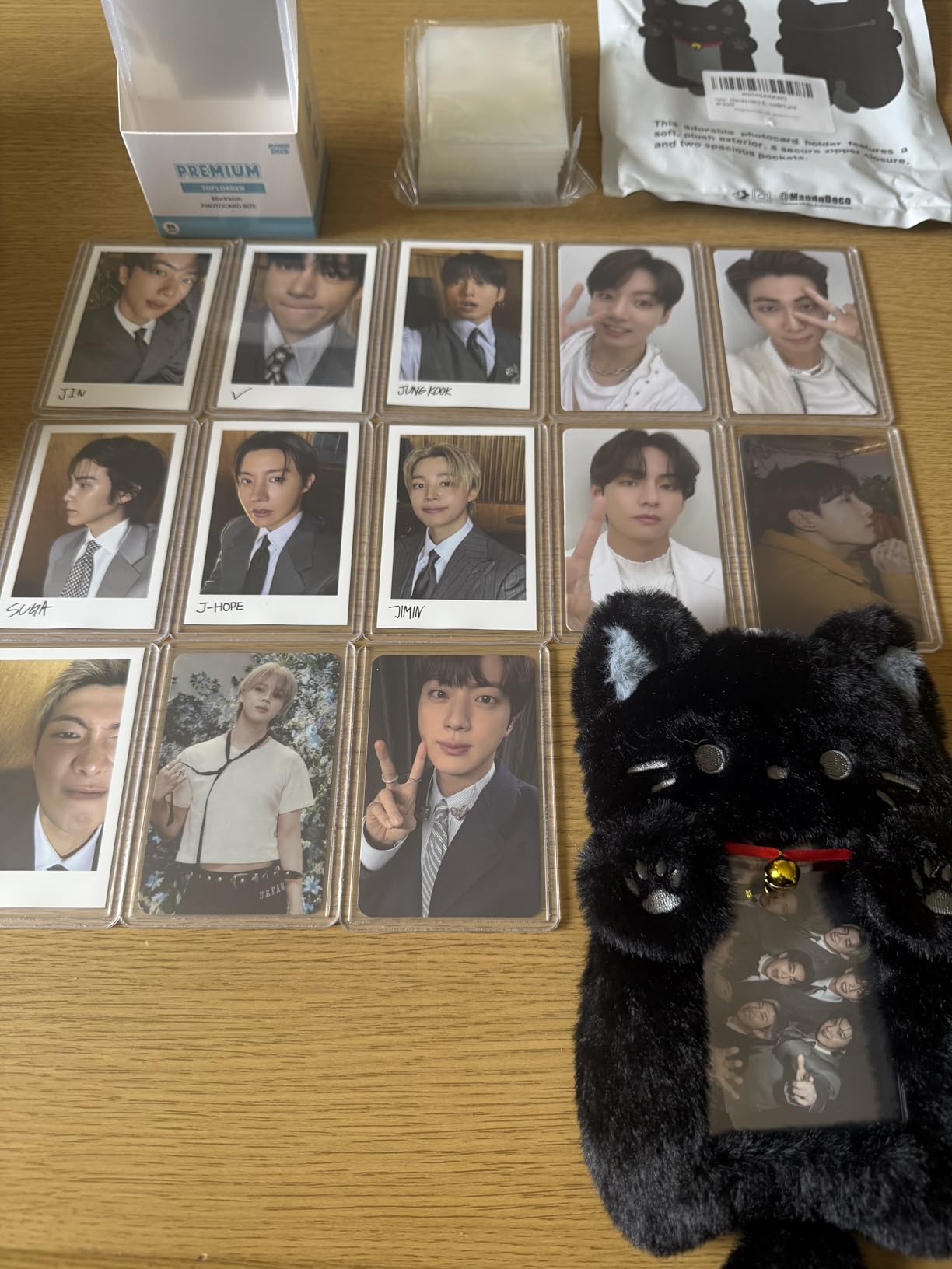 Mandu Deco Kpop Photocard Sleeves Clear Polypropylene Card Protector for Albums Photocards, PVC Free and Acid Free, 100 Sleeves per Pack (57x88mm) customer photo 1