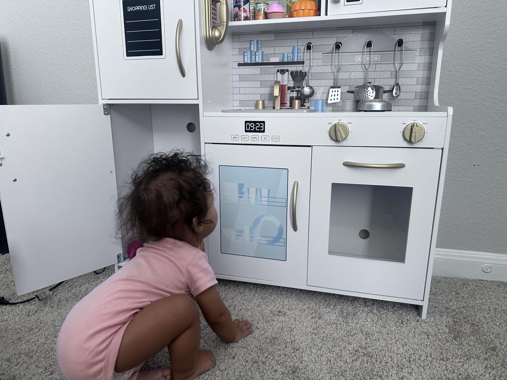 Kids Children Pretend Toy for Babies, Kitchen Playset & Play Kitchen Toy Set with Light, Sink with Faucet, Oven, Microwave, Kitchenware Set Accessories for Ages 3-8 Girls Boys customer photo 2