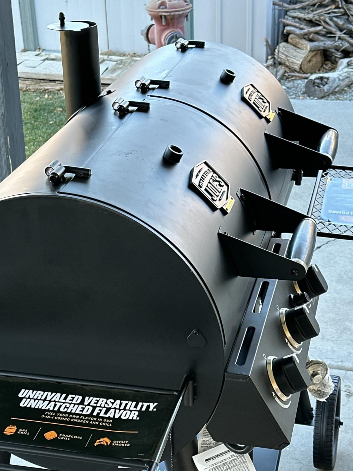 Oklahoma Joe's Canyon Combo Dual Fuel 3-Burner Propane Gas and Charcoal Smoker and Grill with 1031 sq. in. Cooking Area in Black customer photo 1