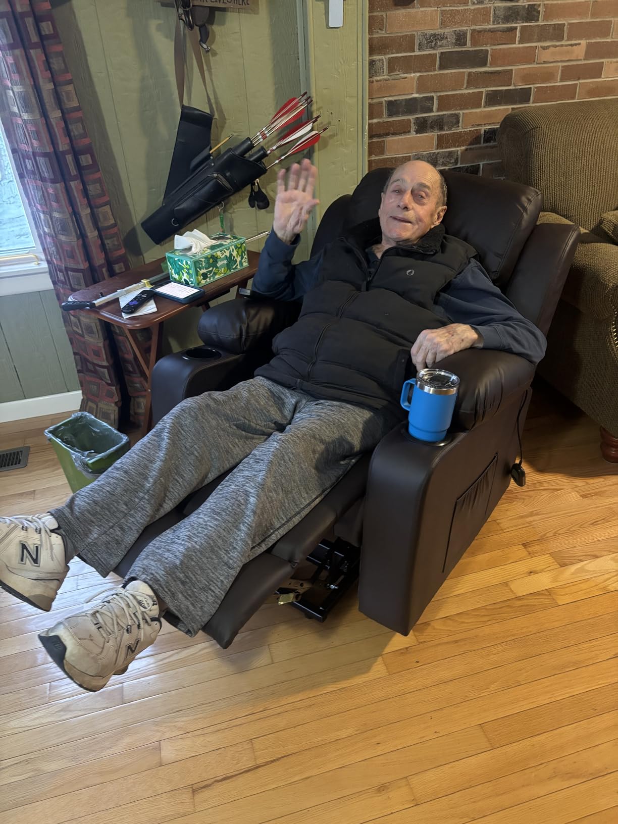 FLEXISPOT XL31 Power Lift Recliner Chair for Elderly, Electric Lift Chair with Massage & Heat, PU Leather Reclining Sofa w/Cup Holders, Side Pockets for Living Room Bedroom (Medium Size, Black) customer photo 2
