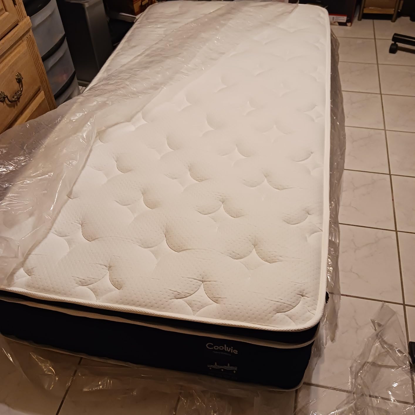 Twin Mattress 14 Inch, Hybrid Twin Bed Mattress for Heavy People | 4 Layer Premium Foam with Pocket Springs for Motion Isolation and Pressure Relieving, Medium Firm Feel, 100-Night Trial customer photo 2