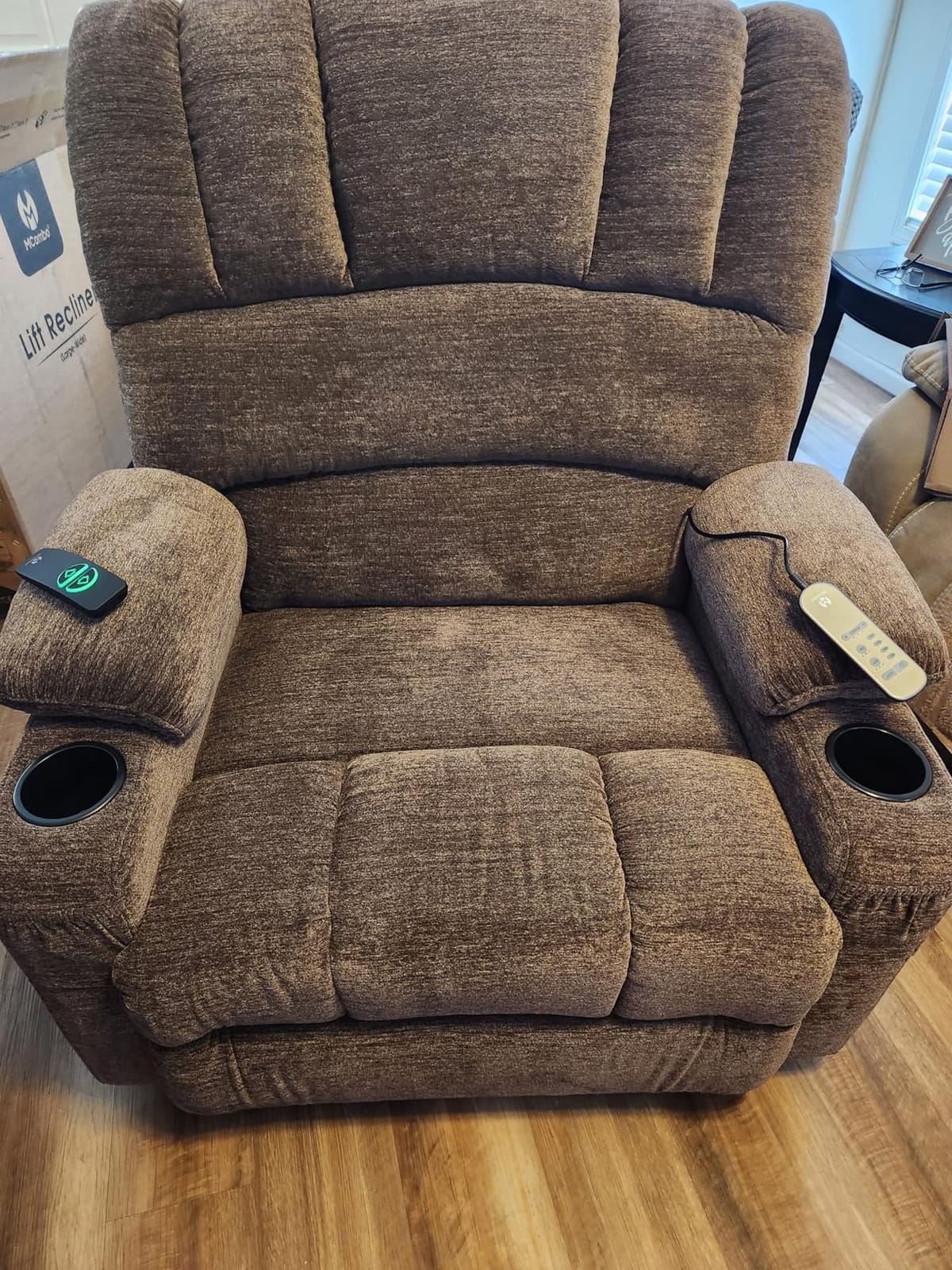 MCombo Oversized Power Lift Recliner Chair for Big and Tall Elderly, R7092 | Heat & Massage, Wider seat, USB & Type C Charging, Cup Holders, FSC, Pet-friendly Chenille Fabric (Large-Wide, Dark Grey) customer photo 2