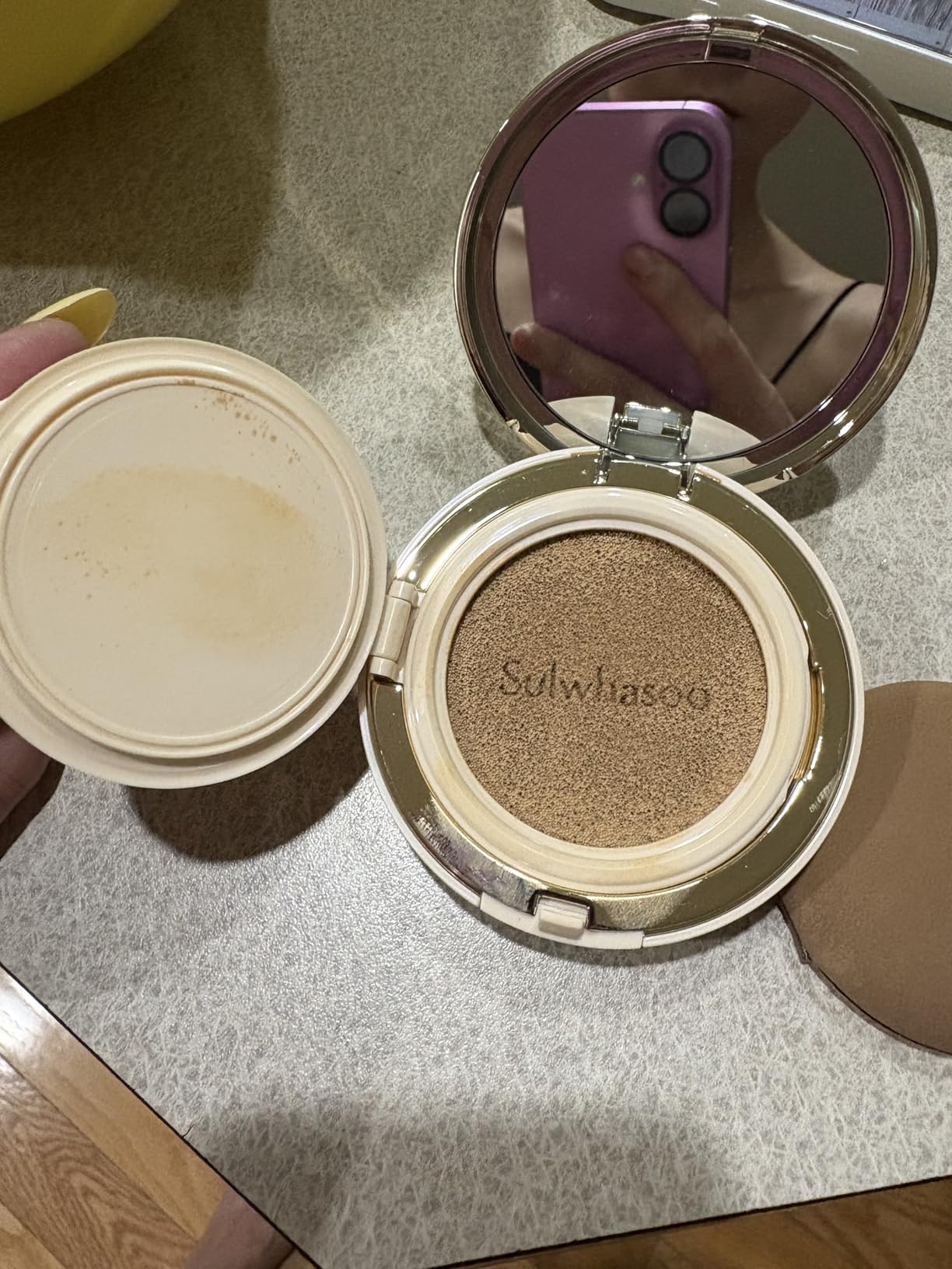 Sulwhasoo Perfecting Cushion SPF 46 Foundation | Korean Cushion Foundation with Medium Coverage | Evens Skin Tone & Blurs Imperfections | Hydrating Semi Matte Finish for Radiant Skin customer photo 2