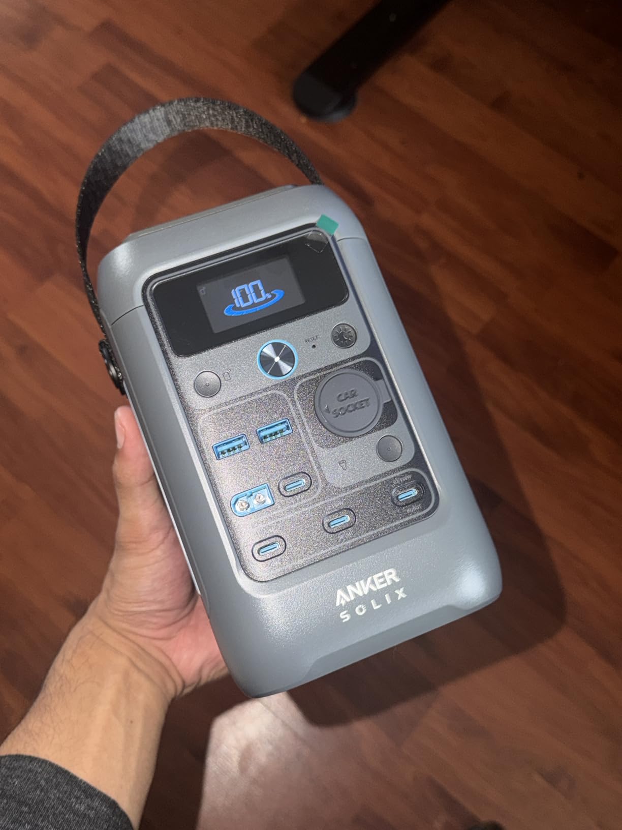 Anker SOLIX C300 DC Portable Power Station, 288Wh, 300W, Outdoor Camping, 288Wh LiFePO4 Battery, 300W Solar Generator for UPS, Travel, and Emergency Use customer photo 1