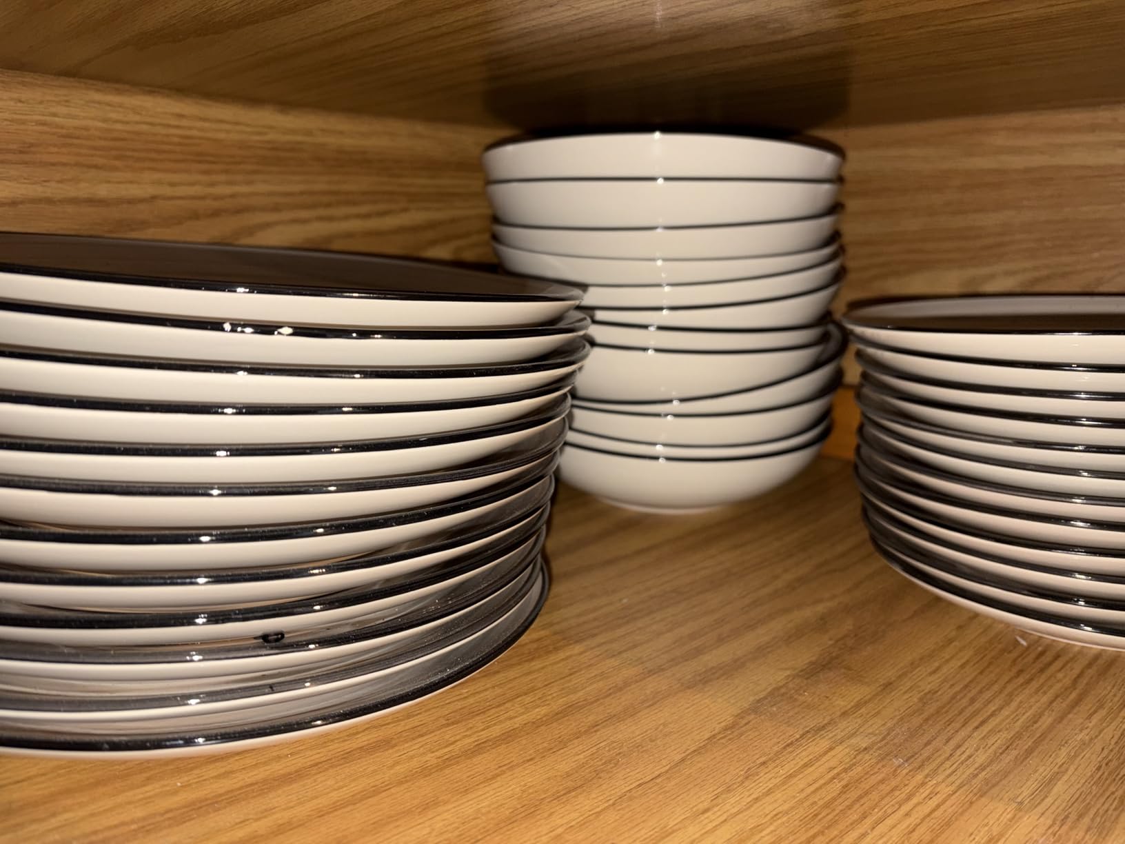 Elama Gia 24 Piece Stoneware Dinnerware Set (Dark Green) customer photo 1