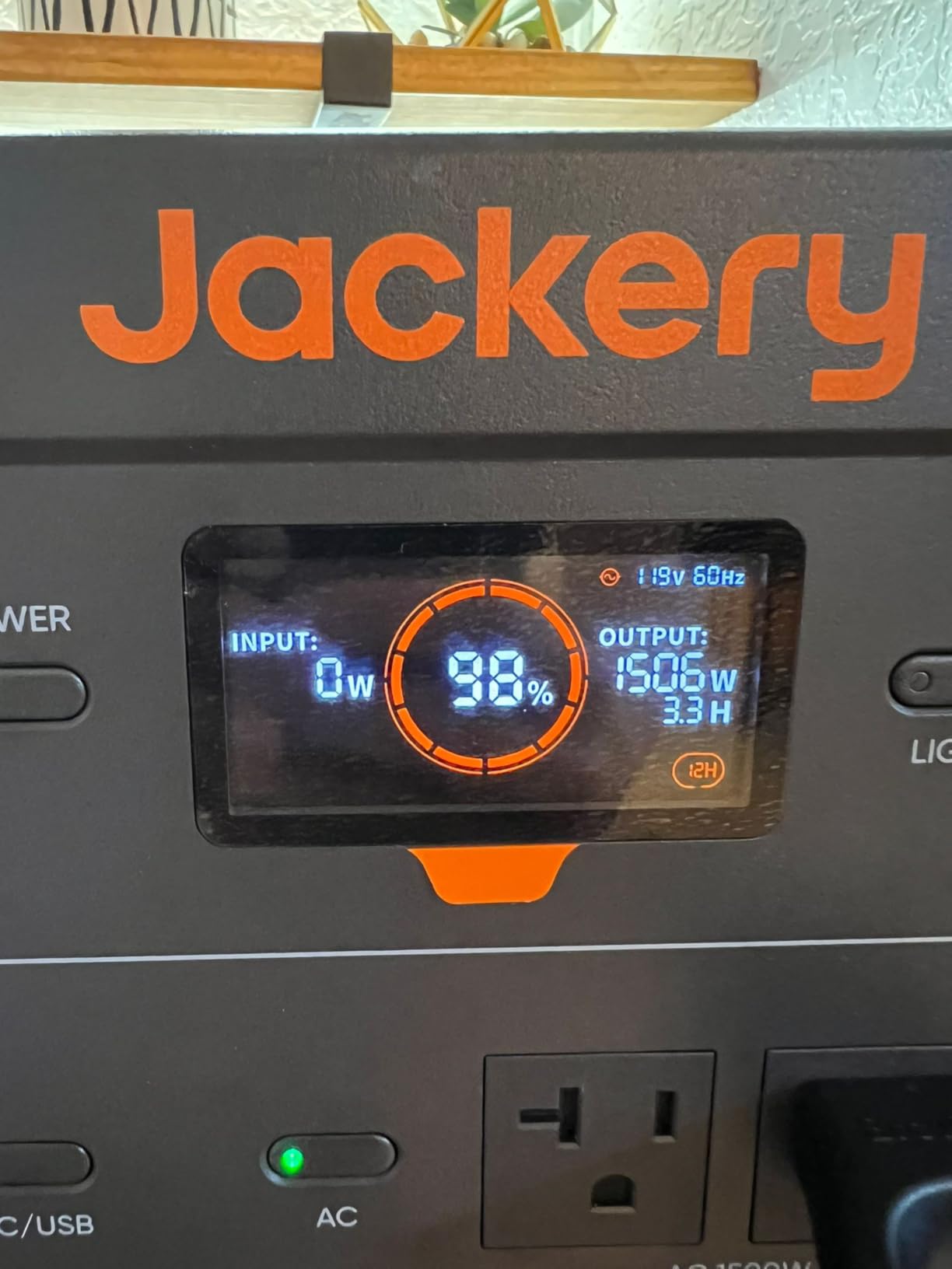 Jackery Explorer 1000 v2 Portable Power Station, 1070Wh, 1500W, 1 Hr Fast Charge, LiFePO4 Battery, 100W USB-C Output, Solar Generator for Camping, Emergency, RV customer photo 1
