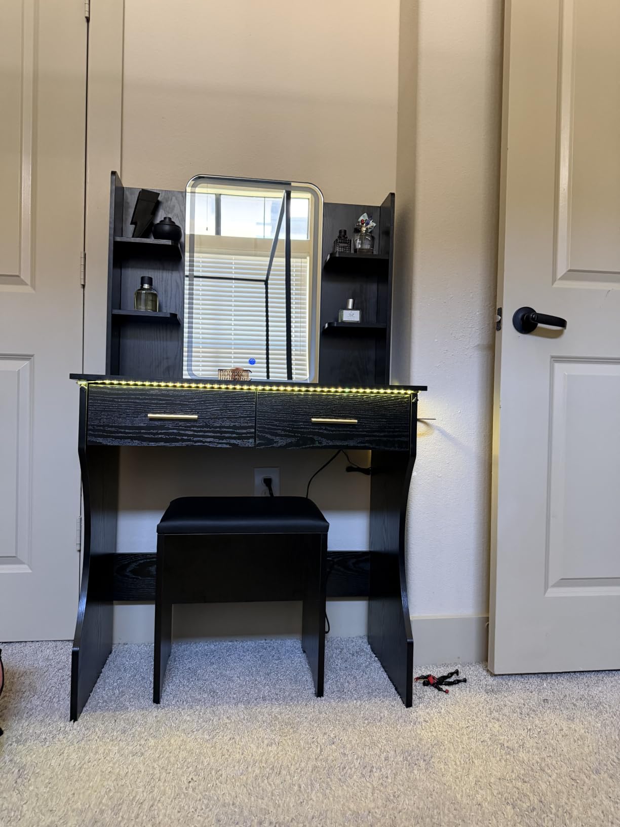 Vanity Desk with LED Lights Mirror & Power Outlet, Small Makeup Vanity Table Set with Storage Drawers & Chair, 3 Lighting Modes & Adjustable Brightness, Dressing Table for Women Girls Bedroom, White customer photo 1