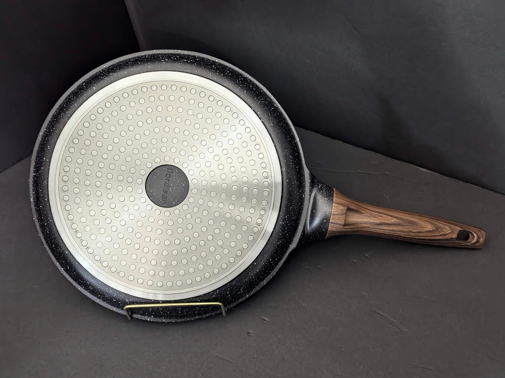 Kordisen Crepe Pan Nonstick, 10 Inch Dosa Pan with Spreader, Granite Coating Comales Para Tortillas Pancake Pan, Flat Bottom for Stove Top, Induction Compatible, PFOA Free customer photo 2