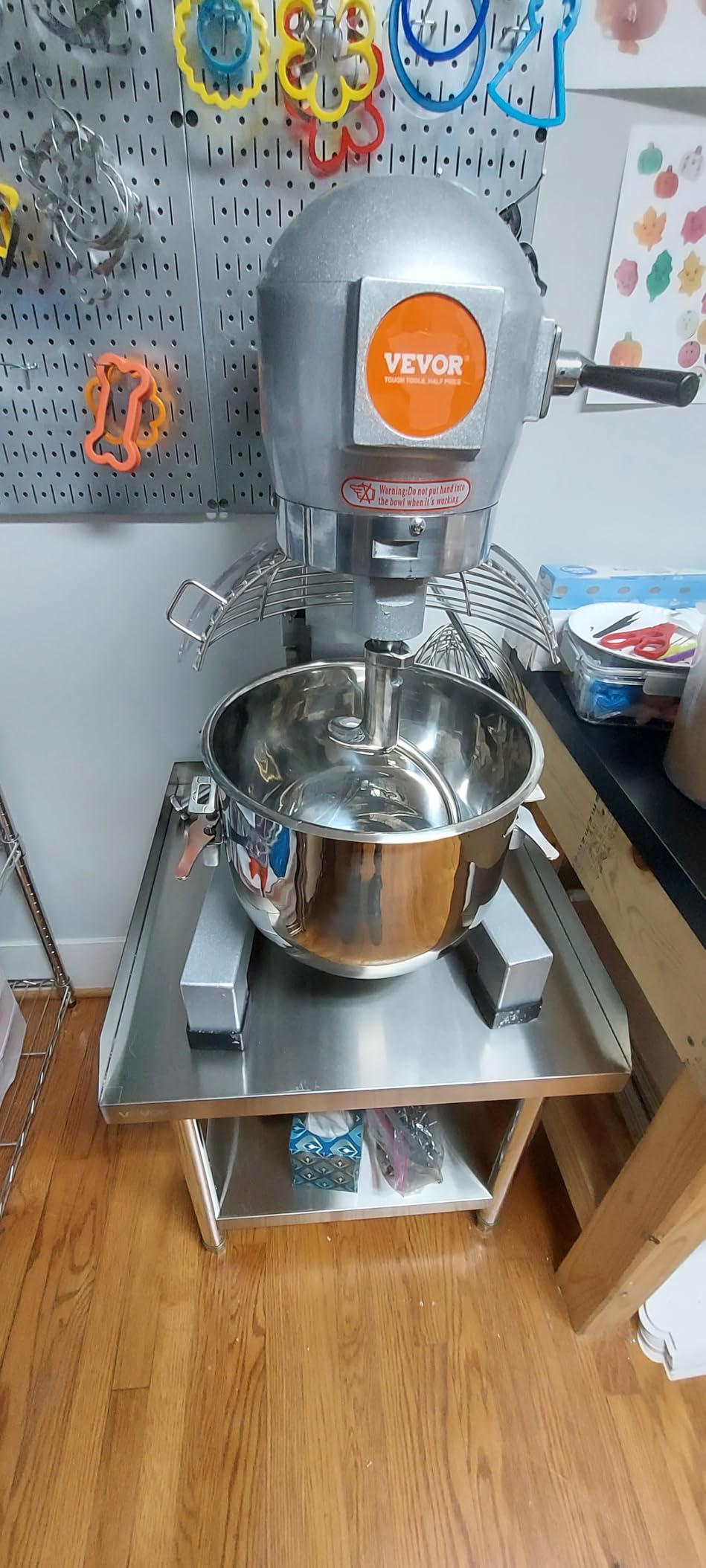 VEVOR Commercial Food Mixer 10Qt, Commercial Mixer with 3 Adjustable Speeds, 550W Dough Mixer,Commercial Stand Mixer with Stainless Steel Bowl customer photo 2