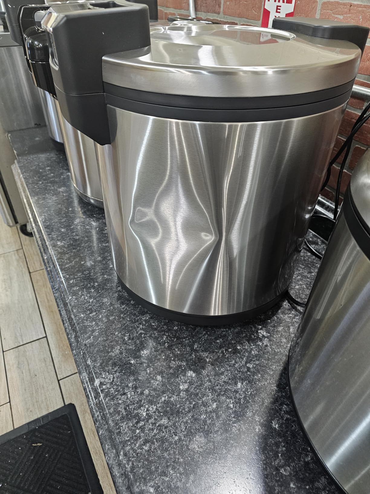 Commercial Rice Warmer 24.3QT/110CUP Portable Rice & Food Warmer Non-stick Inner Pot Electric Rice Warmer for Restaurant Party (Silver) customer photo 2