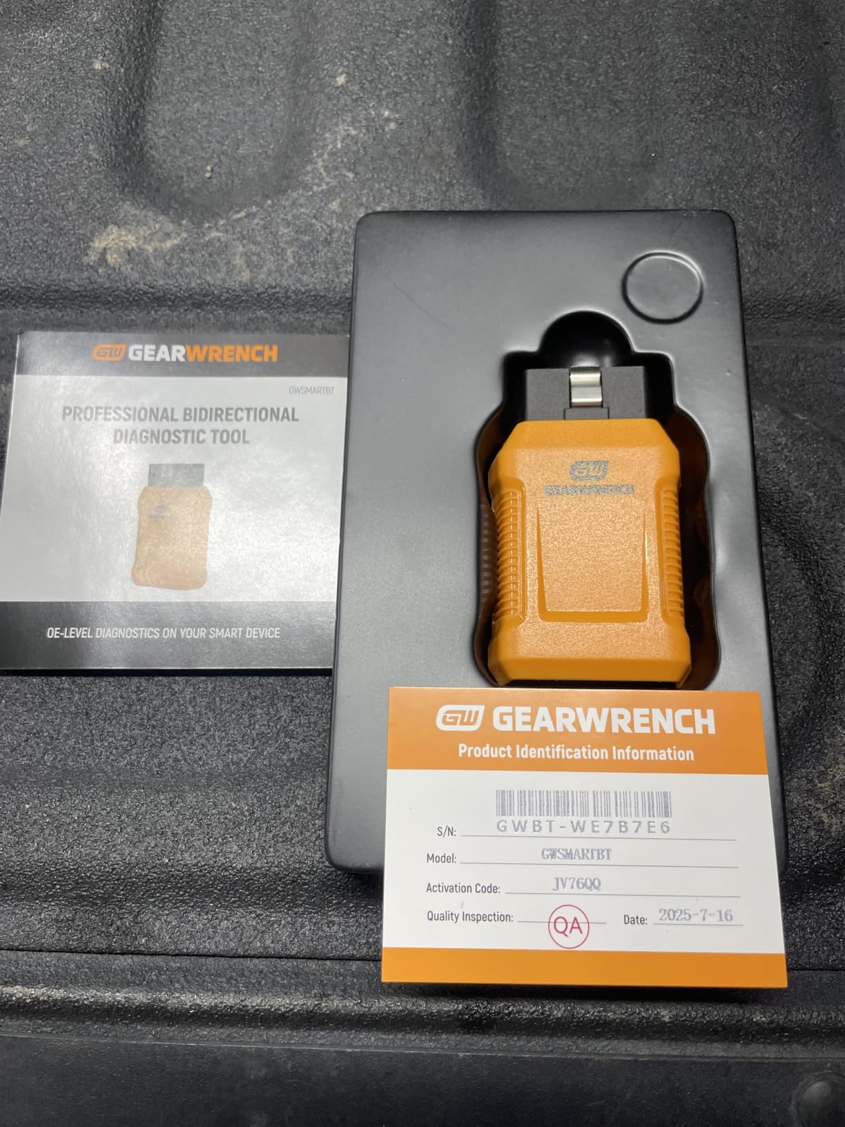 GEARWRENCH Professional Bi-Directional Diagnostic Scan Tool | GWSMARTBT customer photo 1