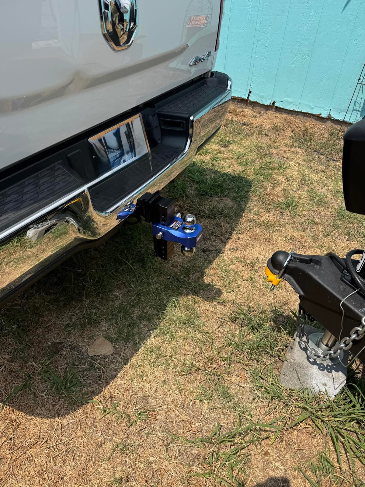 OMT Adjustable Trailer Hitch, 2 Inch Receiver, 12500 LBS Drop Hitch customer photo 1
