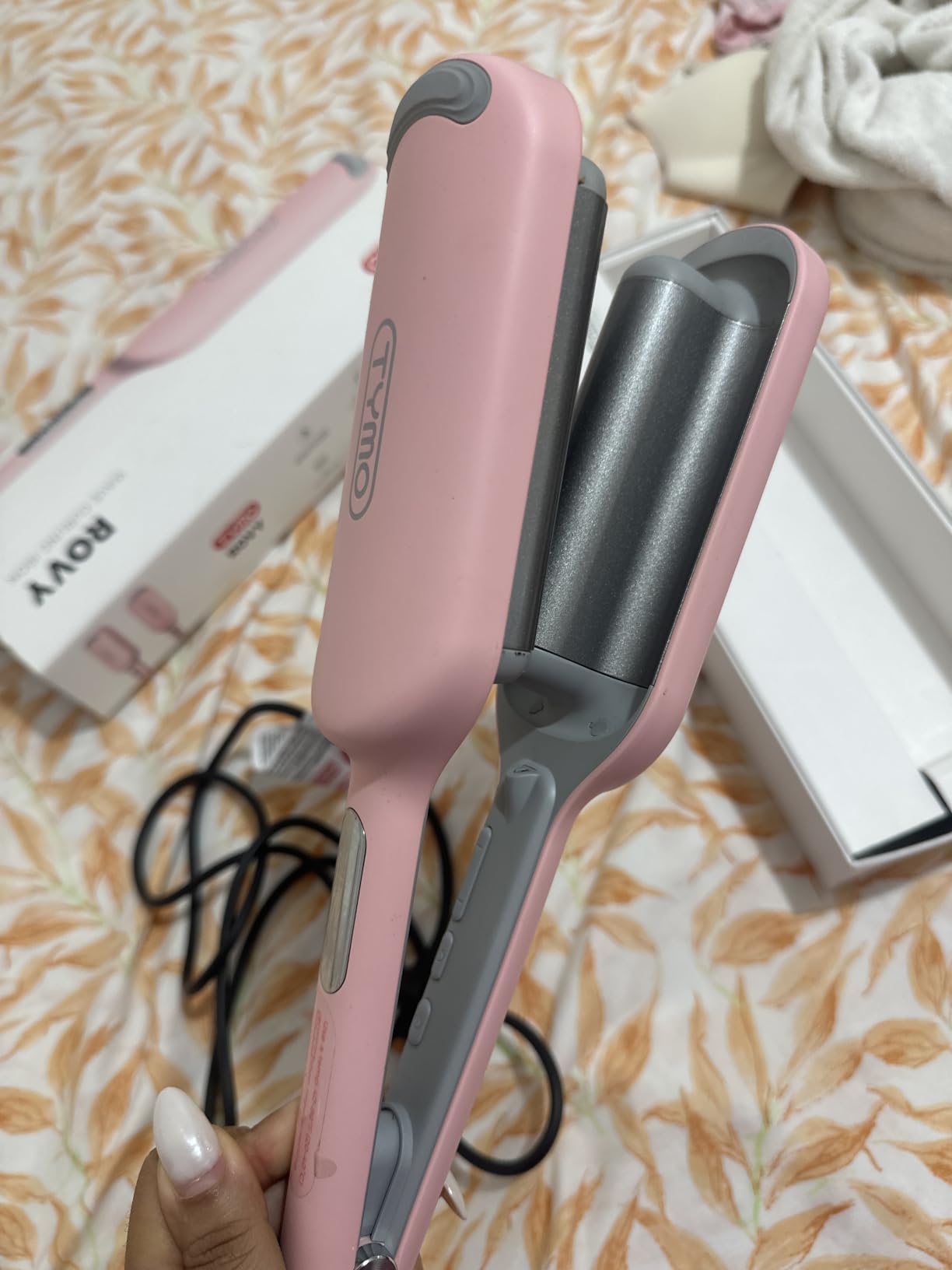 TYMO ROVY Beach Waves Hair Curler | Ionic Curling Wand, 3 Barrel Crimper Hair Tool for Women, Dual Voltage, Anti-Scald, Easy to Use, Pink, 1 Inch customer photo 2