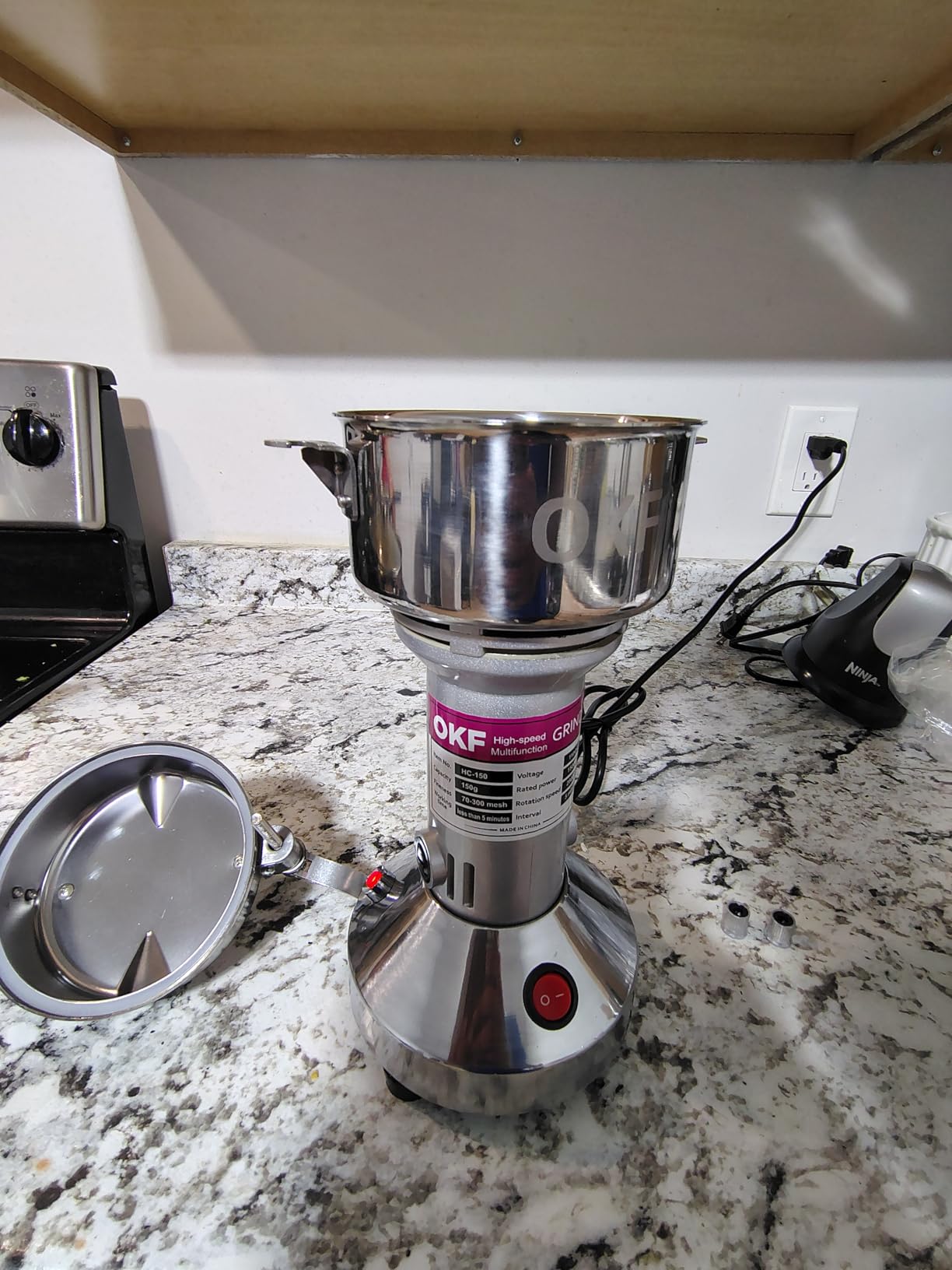 1000g Grain Mill, 304 Stainless Steel Spice Grinder, 3000W High-speed Commercial Flour Mill, Superfine Flour Mill Grinder for Home, Grain Mill for Flour customer photo 1