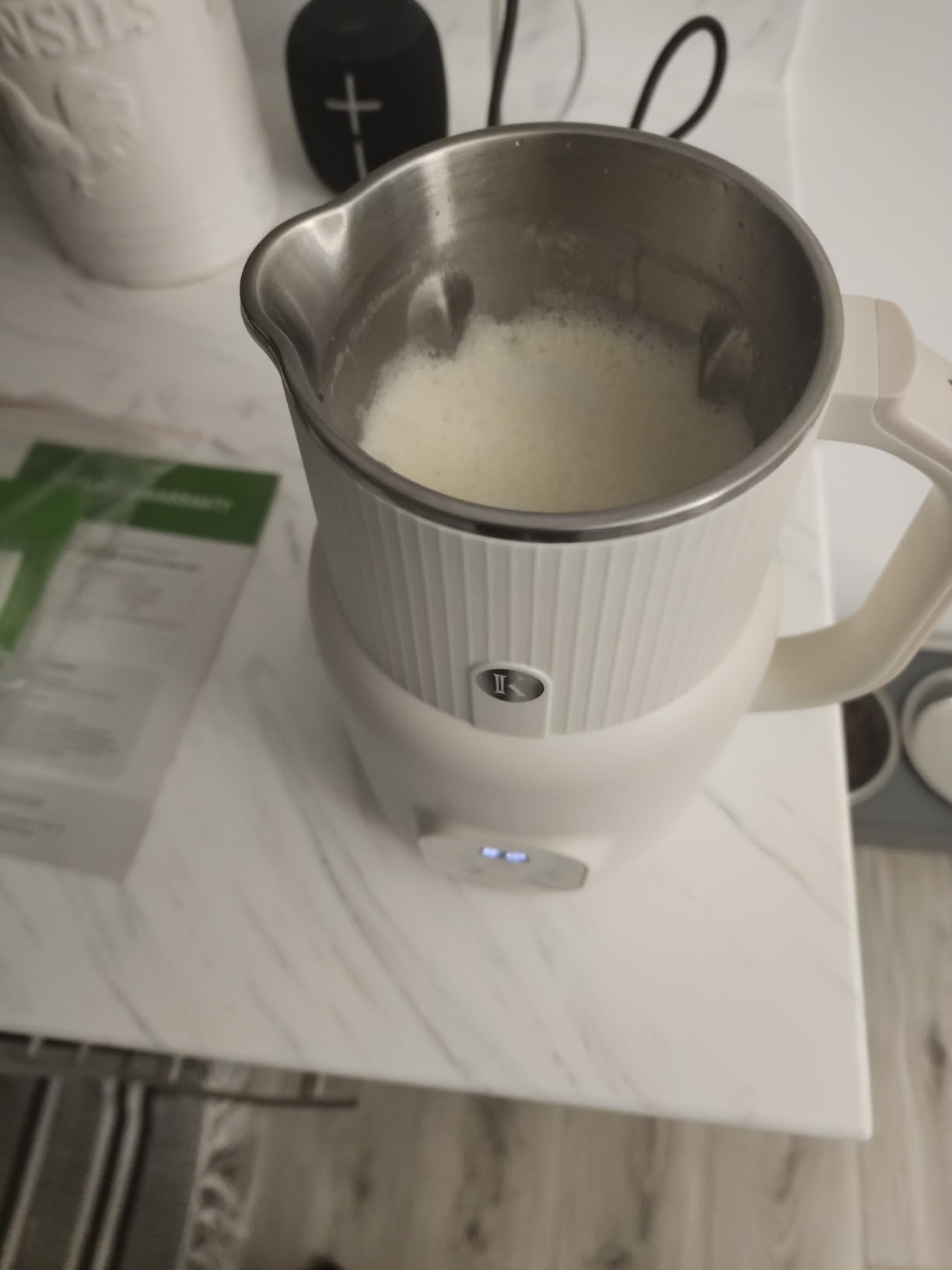 KIDISLE Automatic Nut Milk Maker, 20oz Homemade Almond, Oat, Coconut, Soy, Plant Based Milks and Non-Dairy Beverages with Delay Start/Keep Warm/Self-Cleaning/Boil Water, White customer photo 2