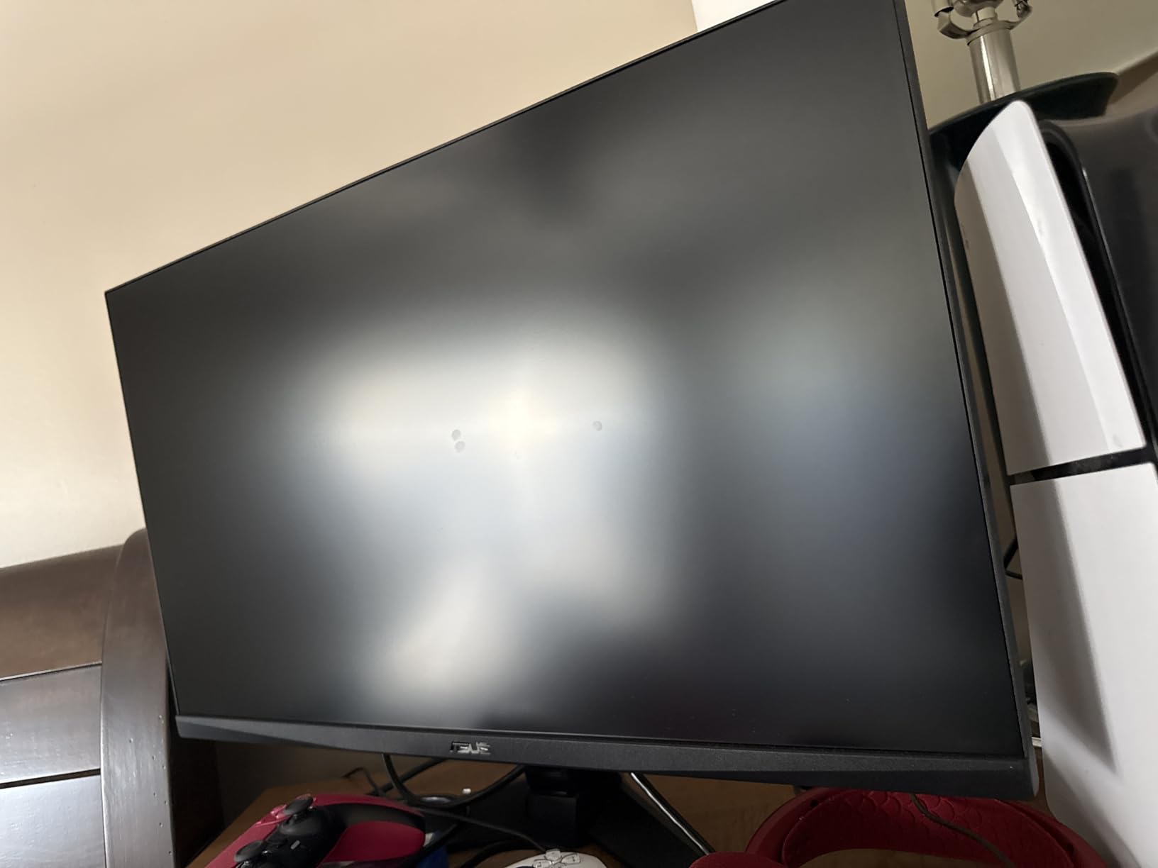 TUF Gaming VG27UQ1A 27 Inch 4K 160Hz G-SYNC Gaming Monitor | ELMB Sync, 1ms, 95% DCI-P3, FreeSync Premium, DisplayWidget Center, for PS5 and Xbox customer photo 1