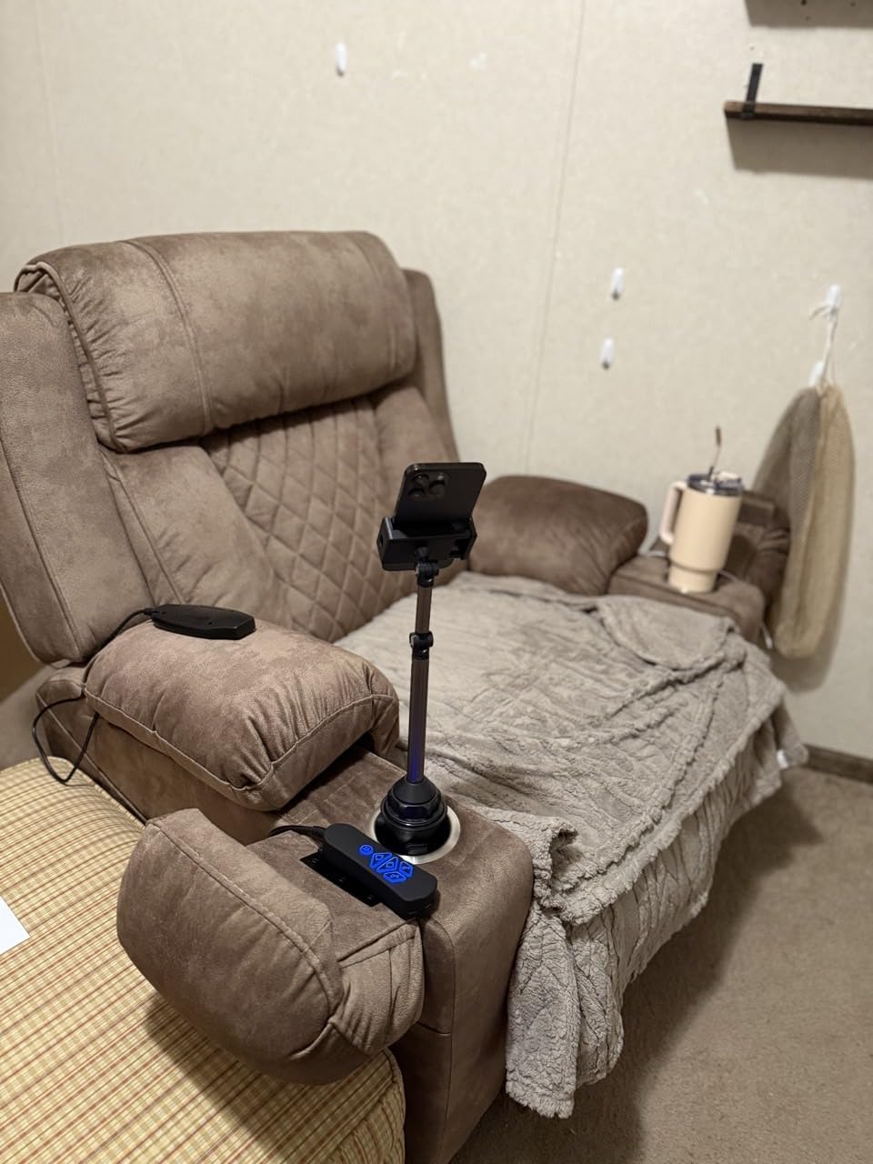 FUNECORP Big Man Power Lay Flat Lift Recliner Chair, Tan | Dual Motor Heat Vibration for Elderly, 28