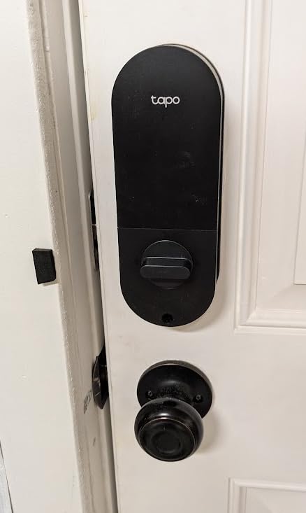 Tapo Smart Wi-Fi Door Lock, Deadbolt, Fingerprint Recognition, DL110 | Touchscreen Keypad, Keyless Entry, In-App Monitoring with Scheduled Access, 1-Year Rechargeable Battery, BHMA Grade 2 customer photo 1