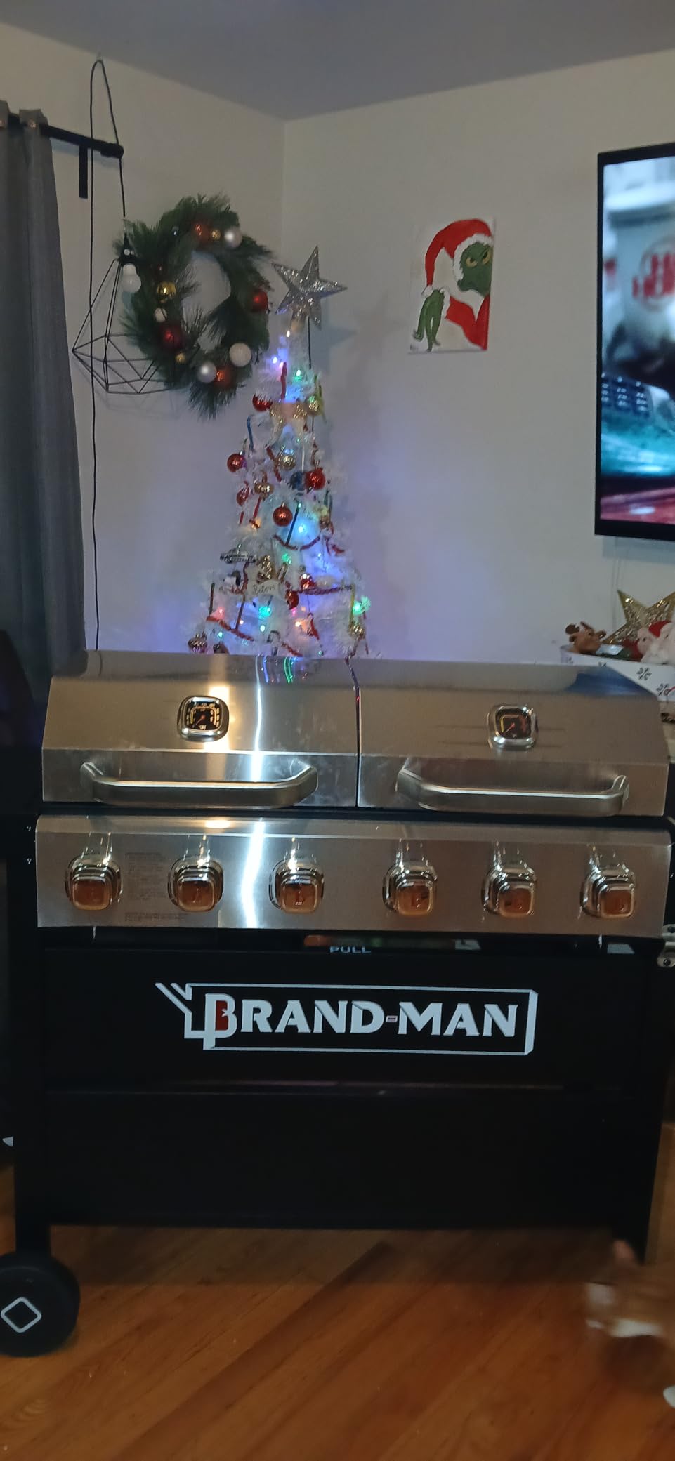 Brand-Man 6-Burner Propane Gas Grill Griddle Combo 2-in-1 Outdoor BBQ Grill | Porcelain-Enameled Cast Iron Grates & Cast Iron Flat Top Griddle, Double Stainless Steel Lids for Backyard, 60,000 BTU customer photo 1
