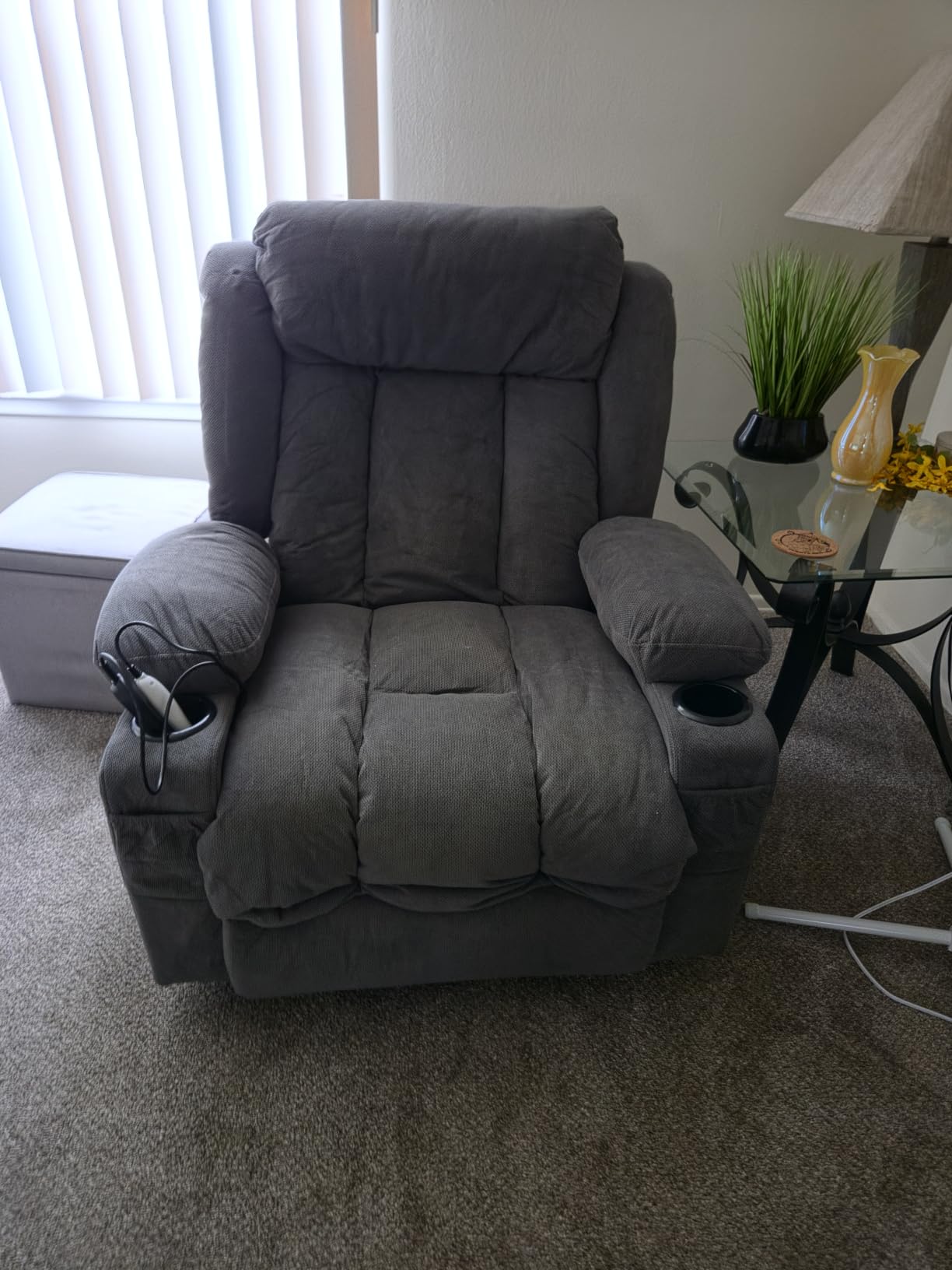 BOSMILLER Power Lift Recliner Chair for Elderly with Vibration Massage and Lumbar Heating Electric Oversized Single Sofa with Cup Holder and USB Charge Port for Living Room customer photo 1