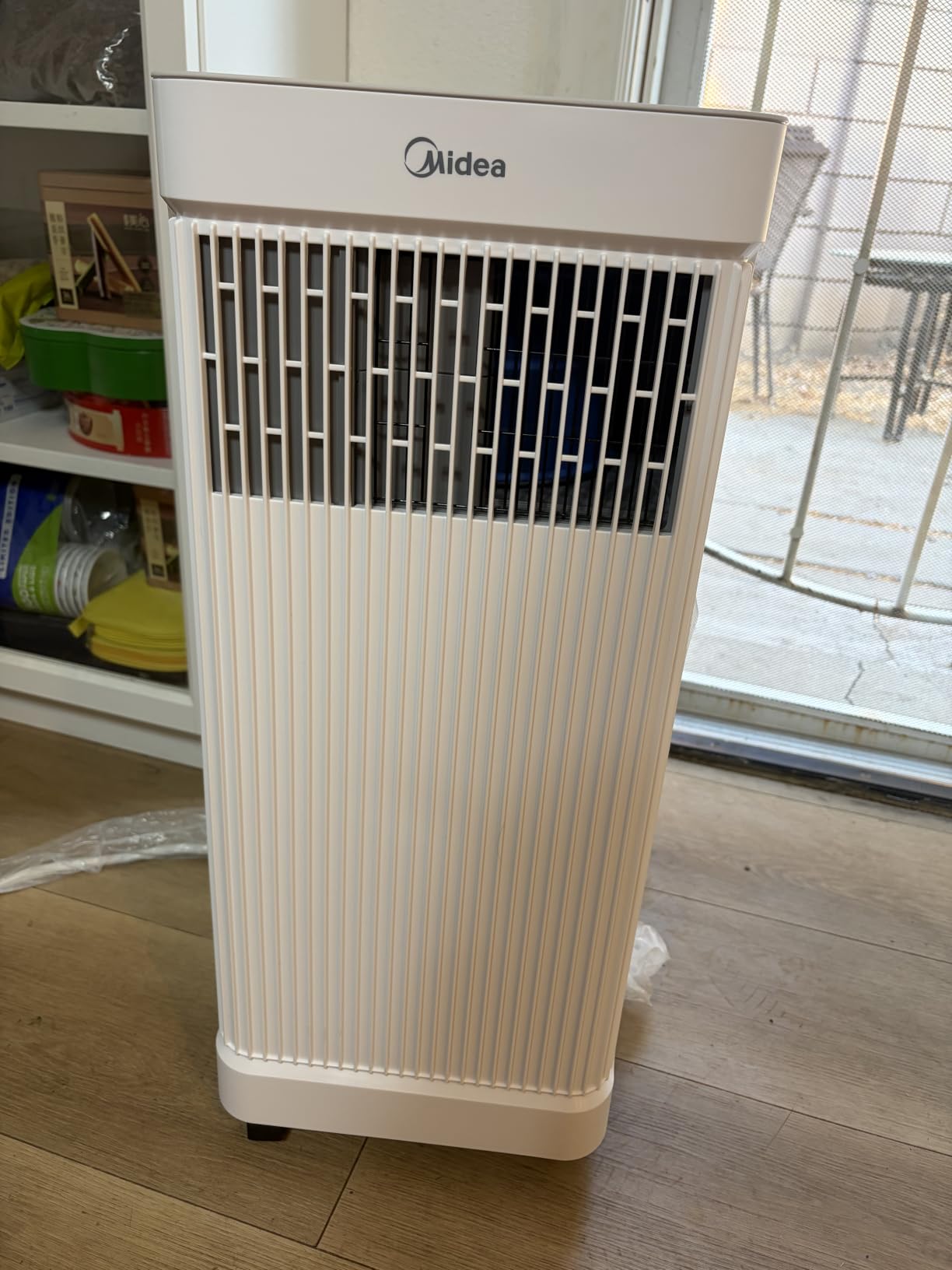 Midea 8,500 BTU ASHRAE Portable Air Conditioner, Cools up to 150 Sq. Ft. | 5,000 BTU SACC Portable AC, Smart APP & Remote Control, with Dehumidifier & Fan mode, Window Kit, Easy-to-use and Install customer photo 1