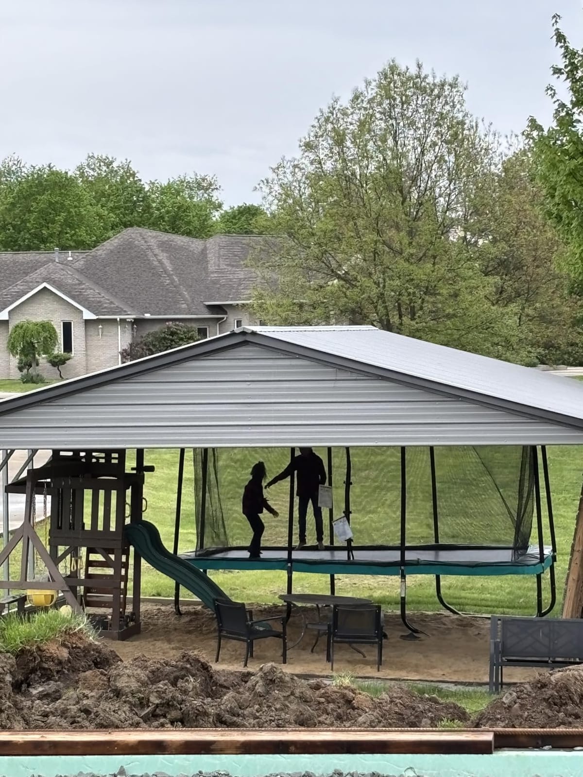 Skywalker Signature Series Trampoline with Enclosure customer photo 1