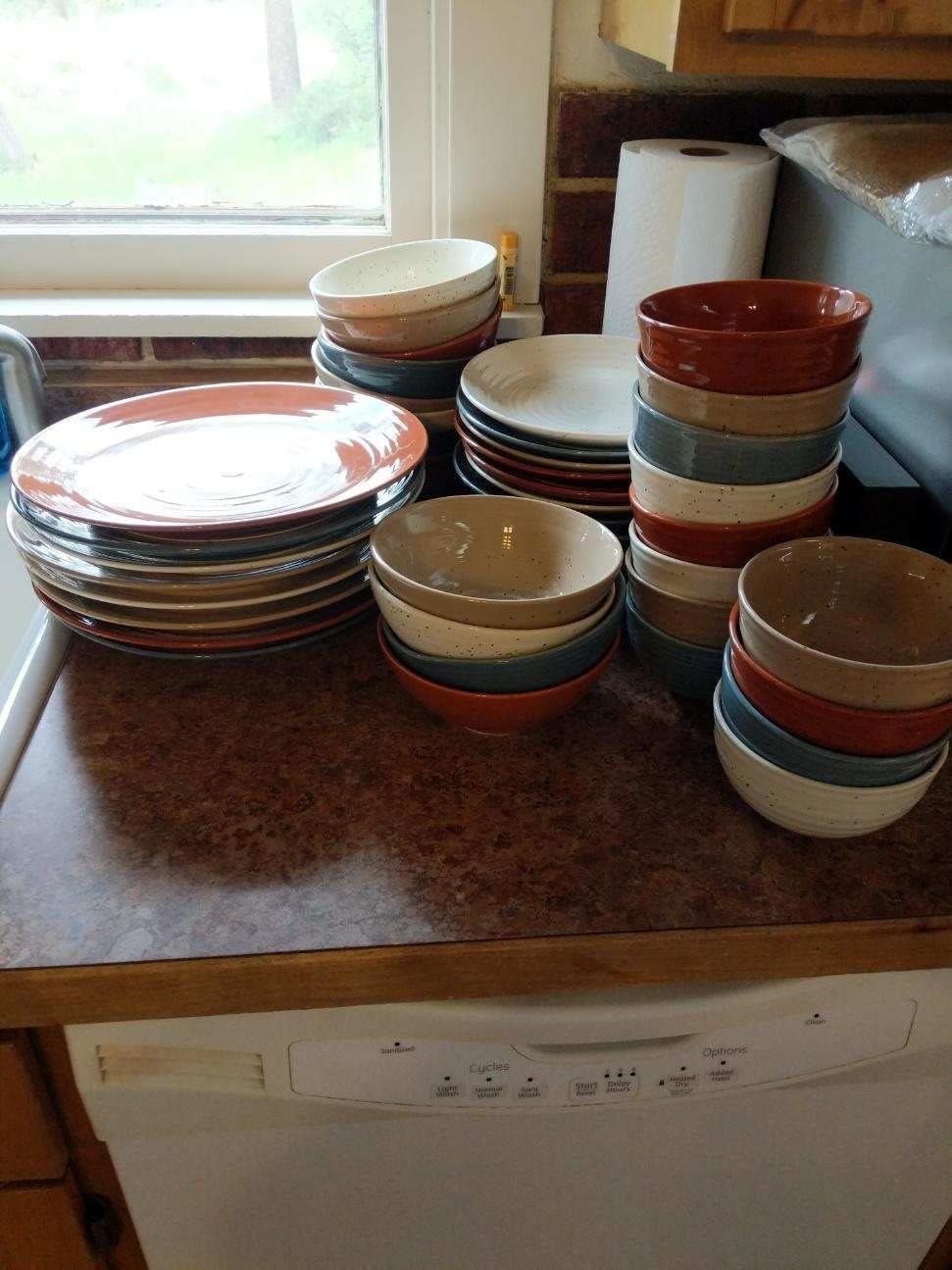Sango Siterra Santorini 16-Piece Stoneware Dinnerware Set for 4, Ceramic White Plates and Bowls Sets with Blue Rim & Reactive Glaze, Chip Resistant Dish Set, Microwave & Dishwasher Safe Kitchen Dishes customer photo 1