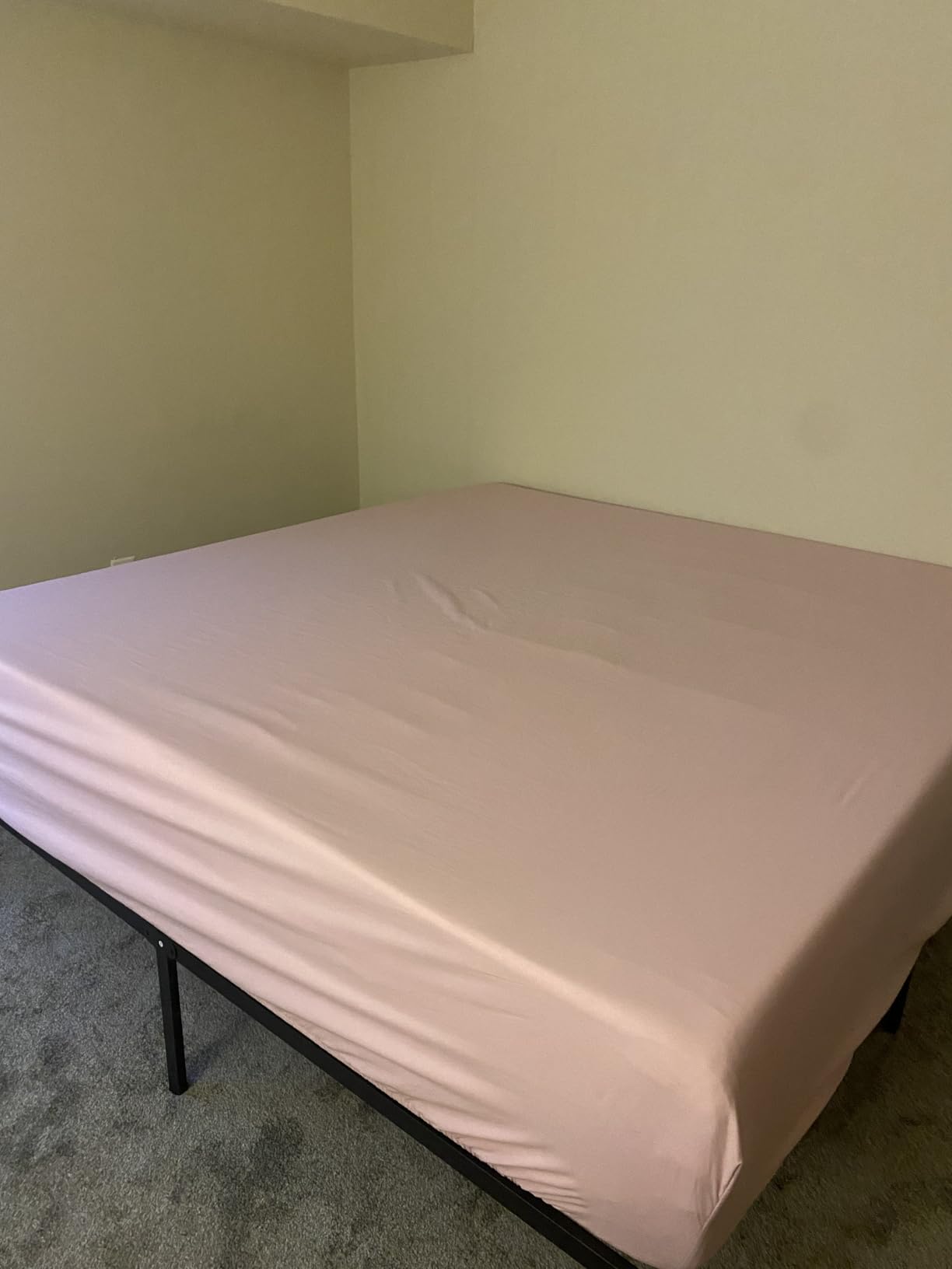 Novilla 12 Inch Queen Mattress in a Box, Gel Memory Foam for Cooling Night customer photo 1