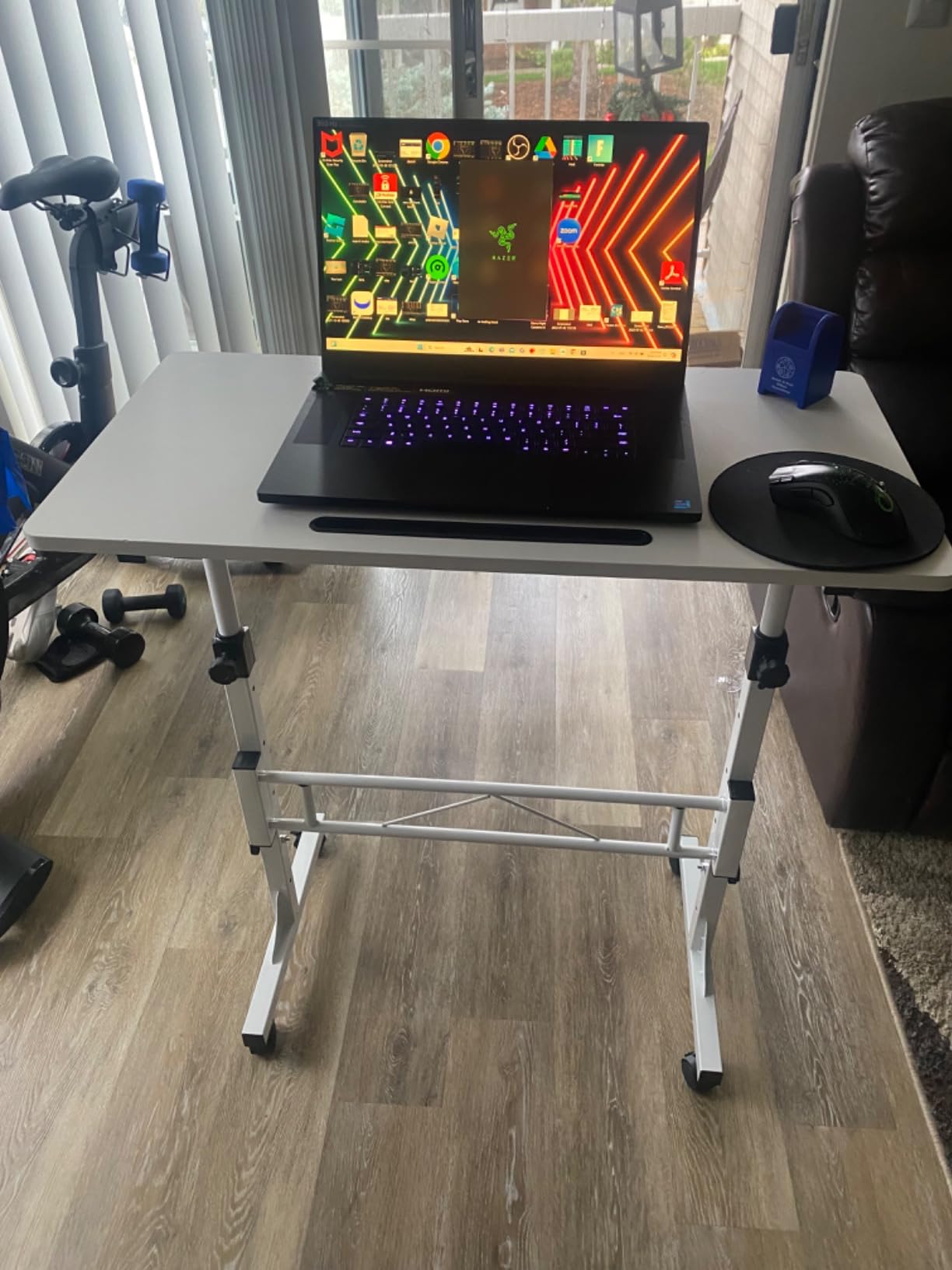 Amztabler Small Standing Desk Adjustable Height, Mobile Stand Up Desk with Wheels, 32 Inch Portable Rolling Desks Conference Room Tables for Walking Pad Treadmill Wood Rustic customer photo 2